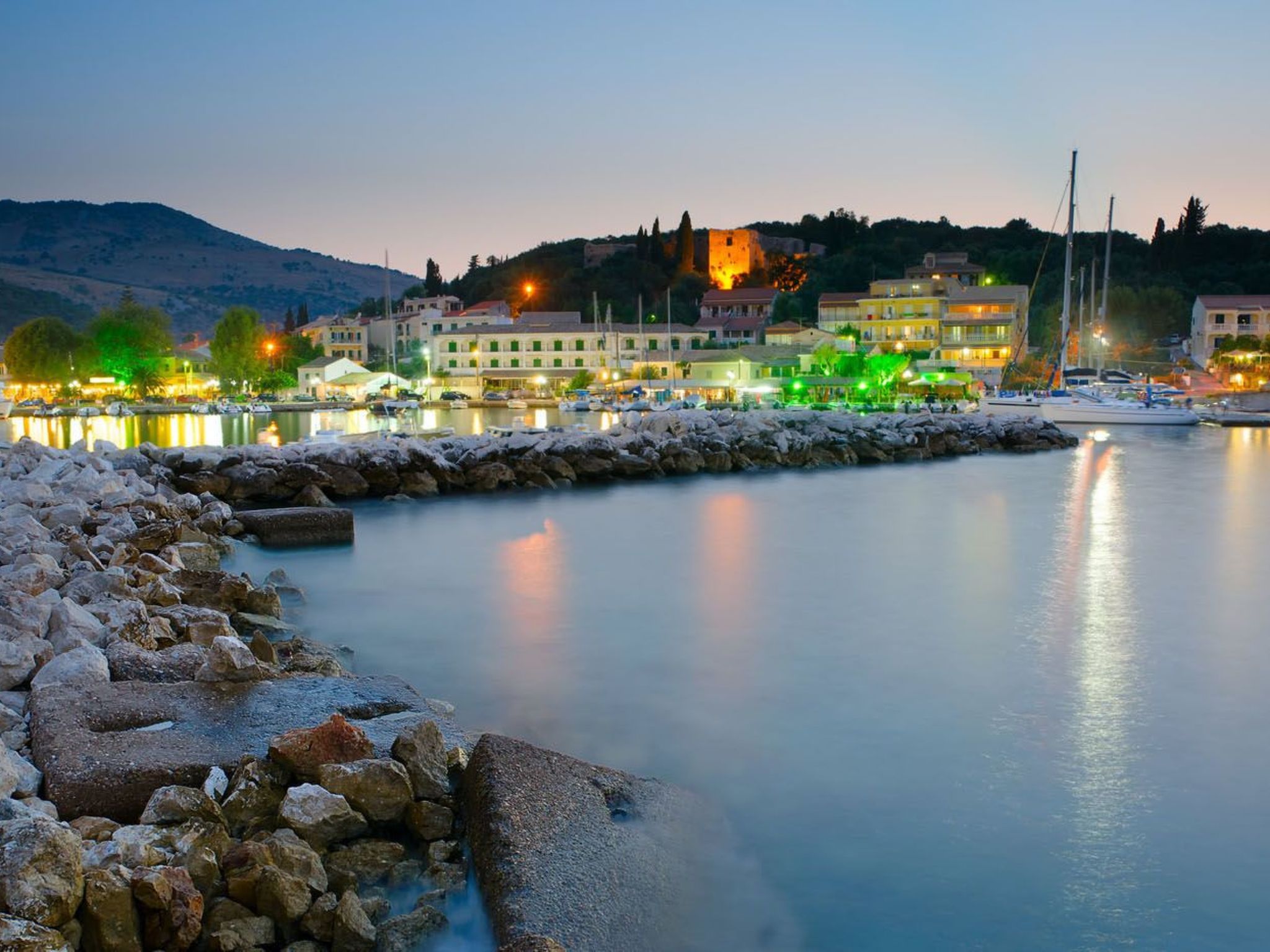 Stilvolle Wohnung im ersten Stock Welle Epta in Kassiopi-Binnen