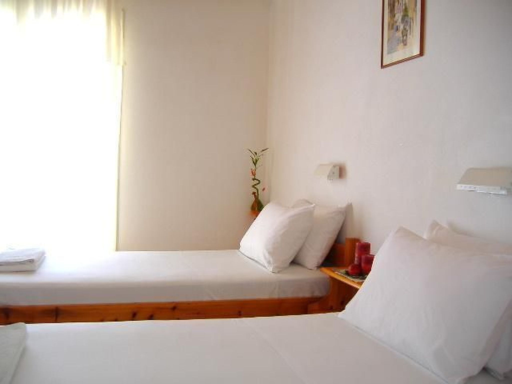 Photo of "Rantos" direkt am Strand