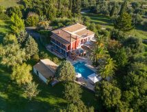 Ferienvilla "Villa kerkyra" mit eigenem Pool