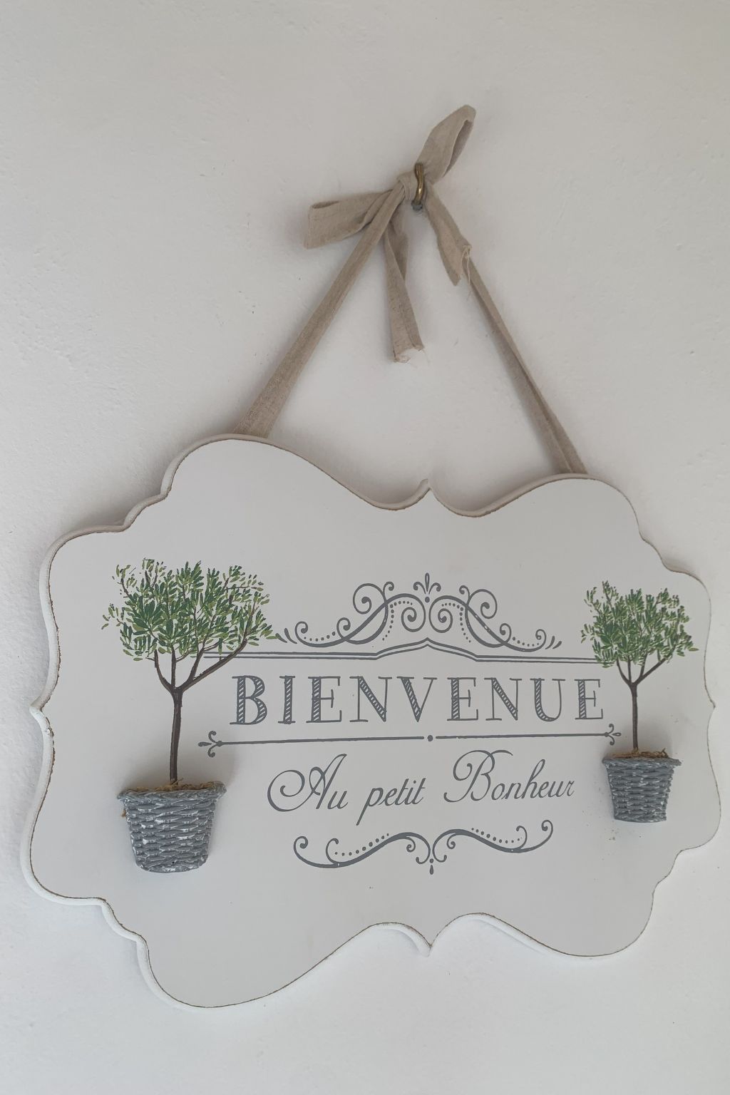 Ferienvilla mit Garten, Grill und Terrasse-Draußen