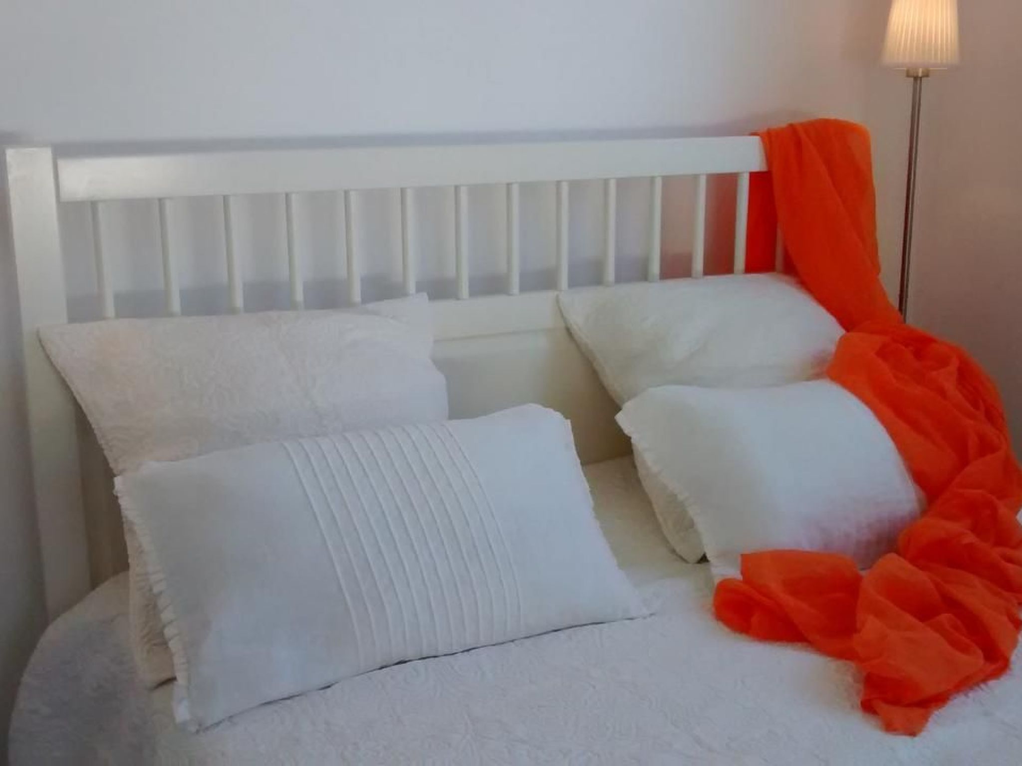 Ferienvilla mit Garten, Grill und Terrasse-Drinnen