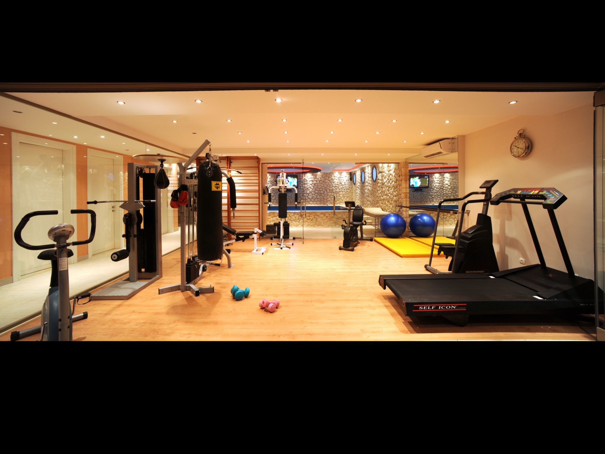 Photo of Villa "Priviledge" mit Garten, Grill und Terrasse