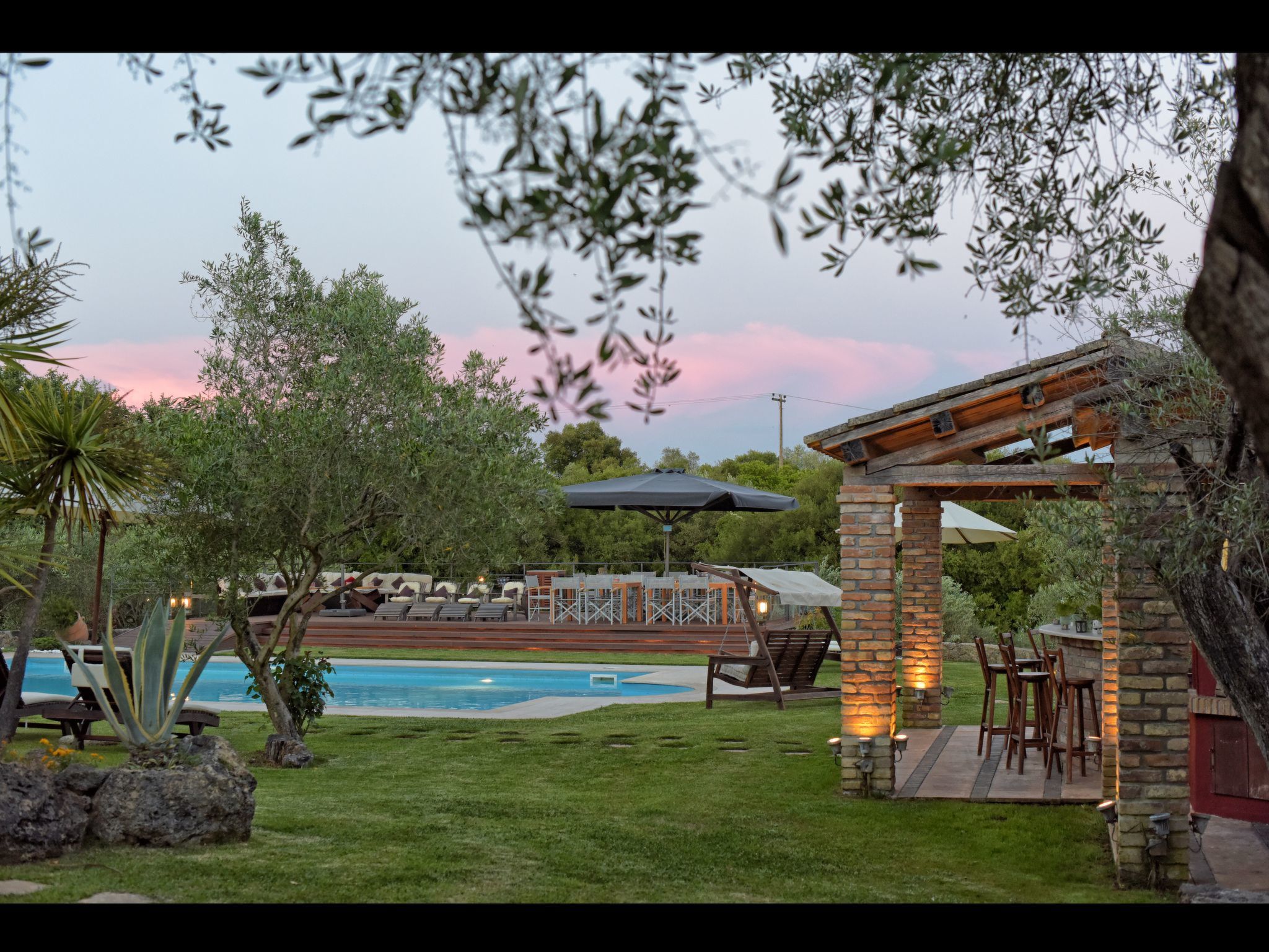 Photo of Villa "Priviledge" mit Garten, Grill und Terrasse