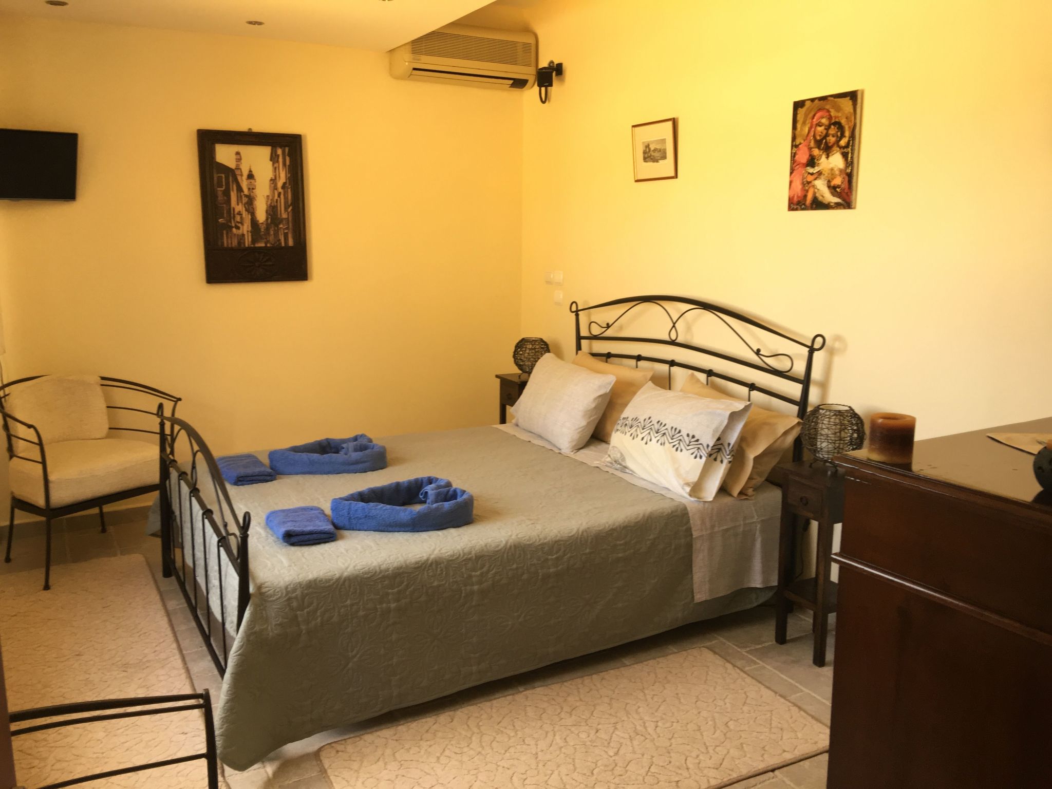 Photo of Villa Privilege Classic mit Tennisplatz