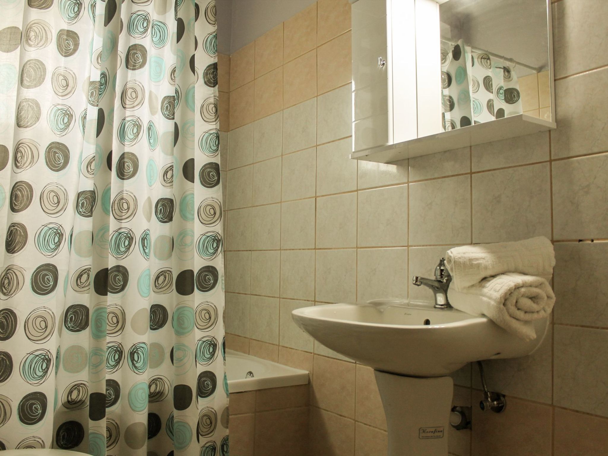 "Condesa Dio" mit Balkon-Binnen