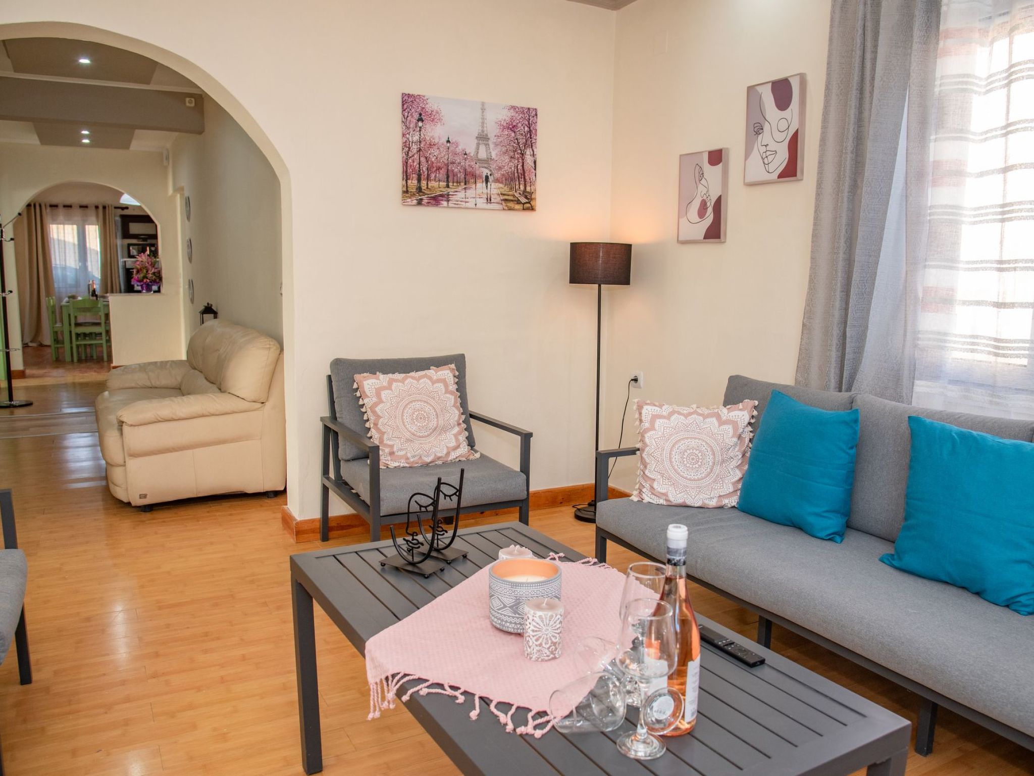 Tolle Villa am Meer in Sidari - perfekt für Familien-Binnen