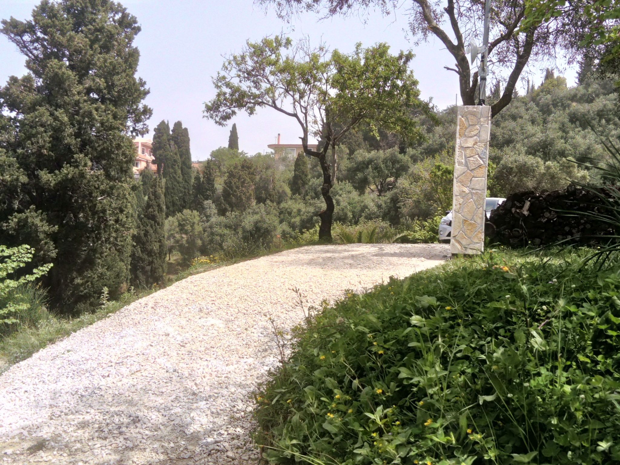 Ferienvilla mit Blick auf das Wasser-Draußen