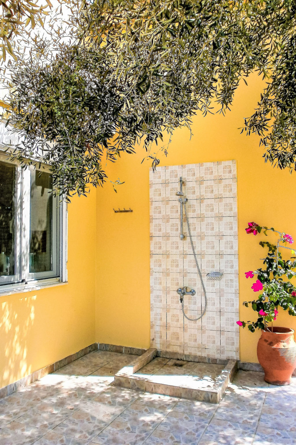 Ferienhaus Nora - Draußen