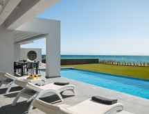 Zonovergoten Villa met Privé Zwembad en Zeezicht nabij Corfu - thumbnail 2