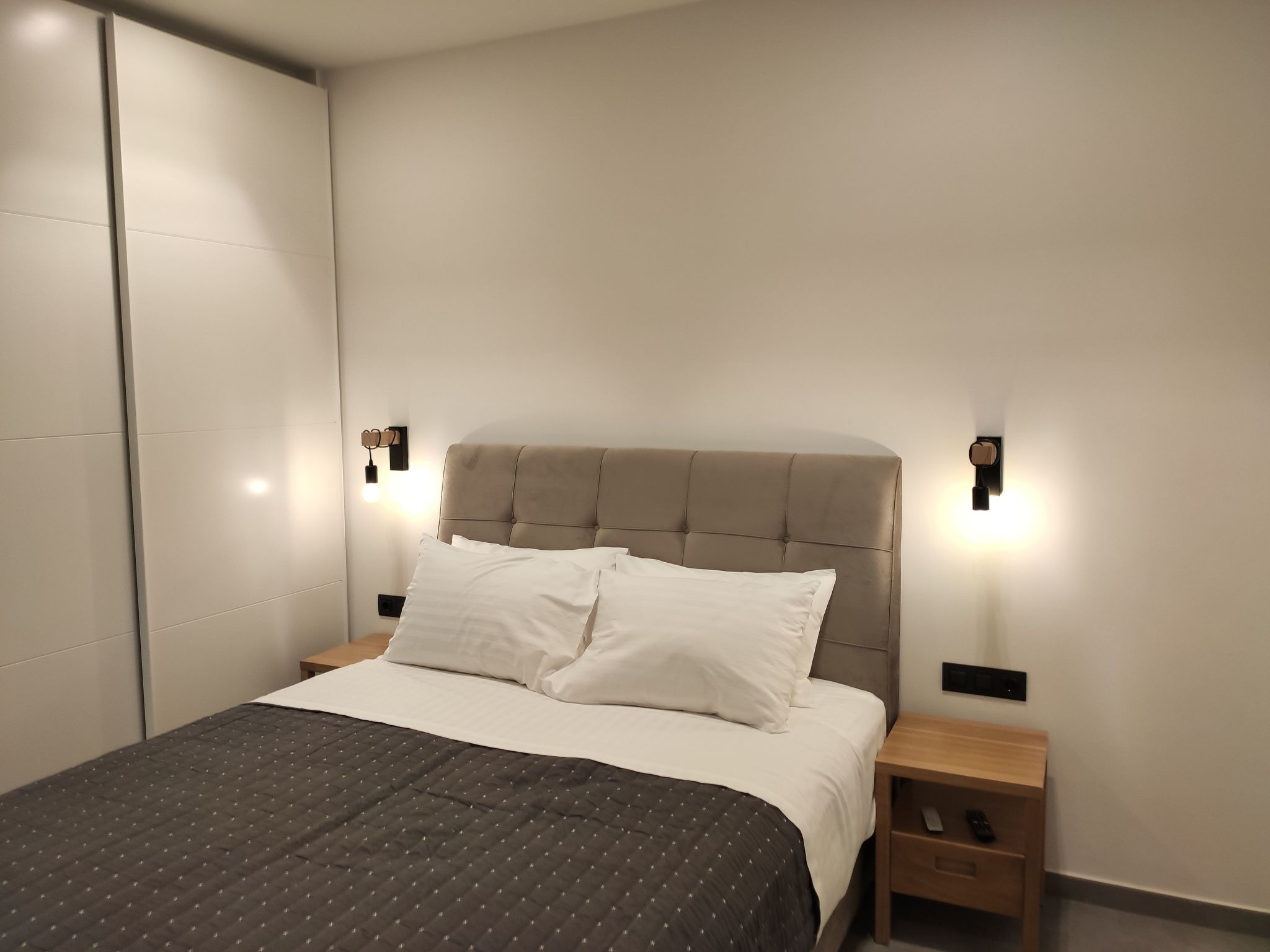 Luxuriöse Villa am Meer mit beheizbarem Pool-Image-tags.info