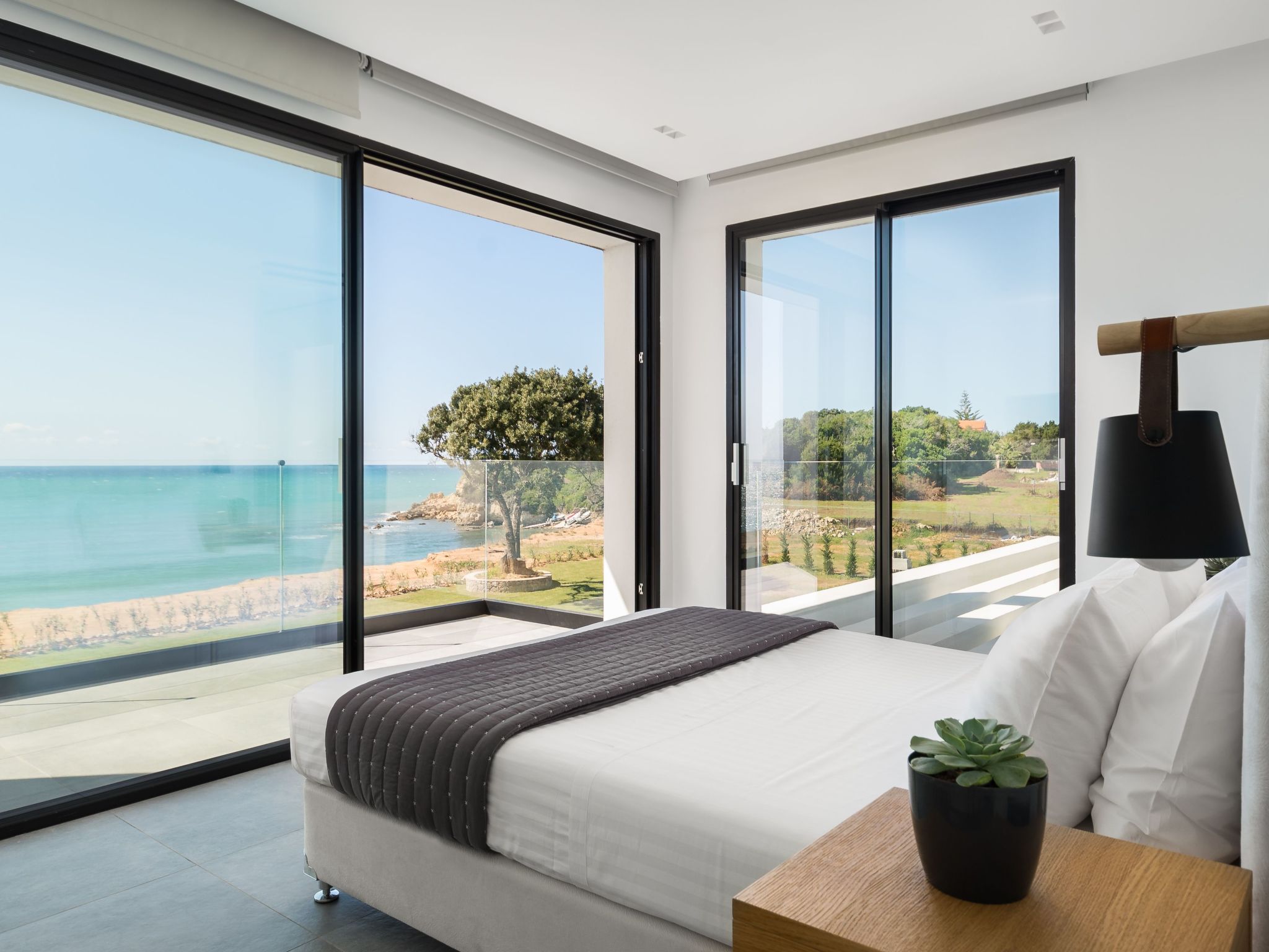 Luxuriöse Villa am Meer mit beheizbarem Pool-Image-tags.info