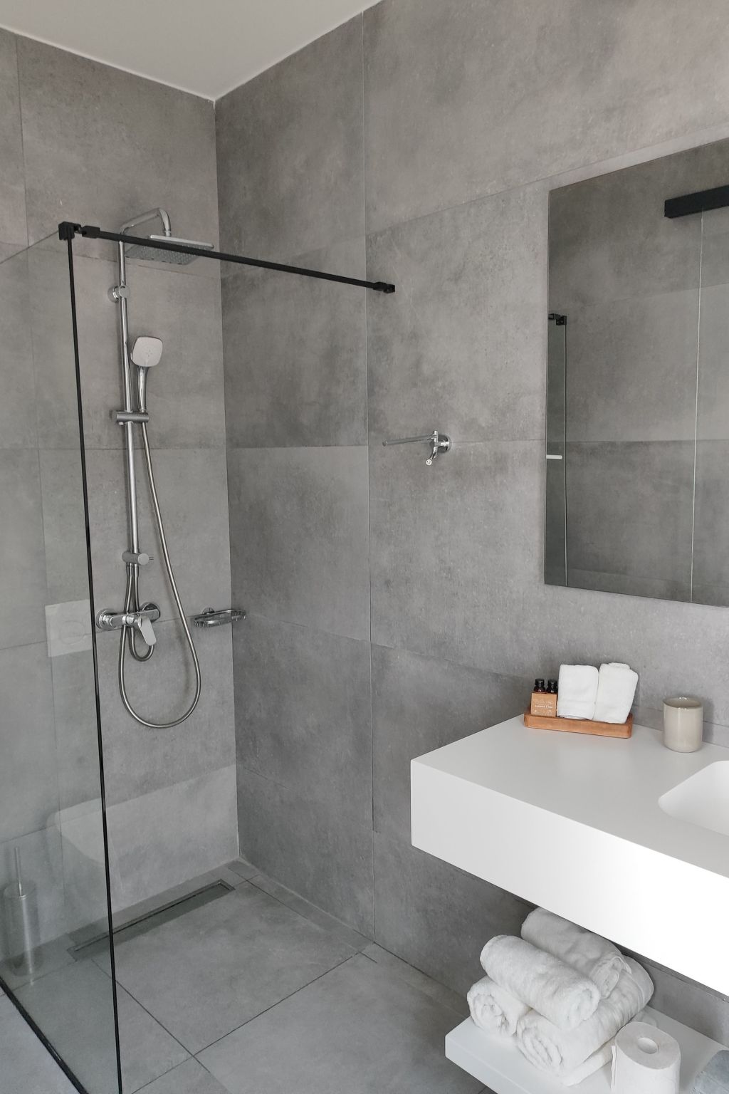 Luxuriöse Villa am Meer mit beheizbarem Pool-Image-tags.info