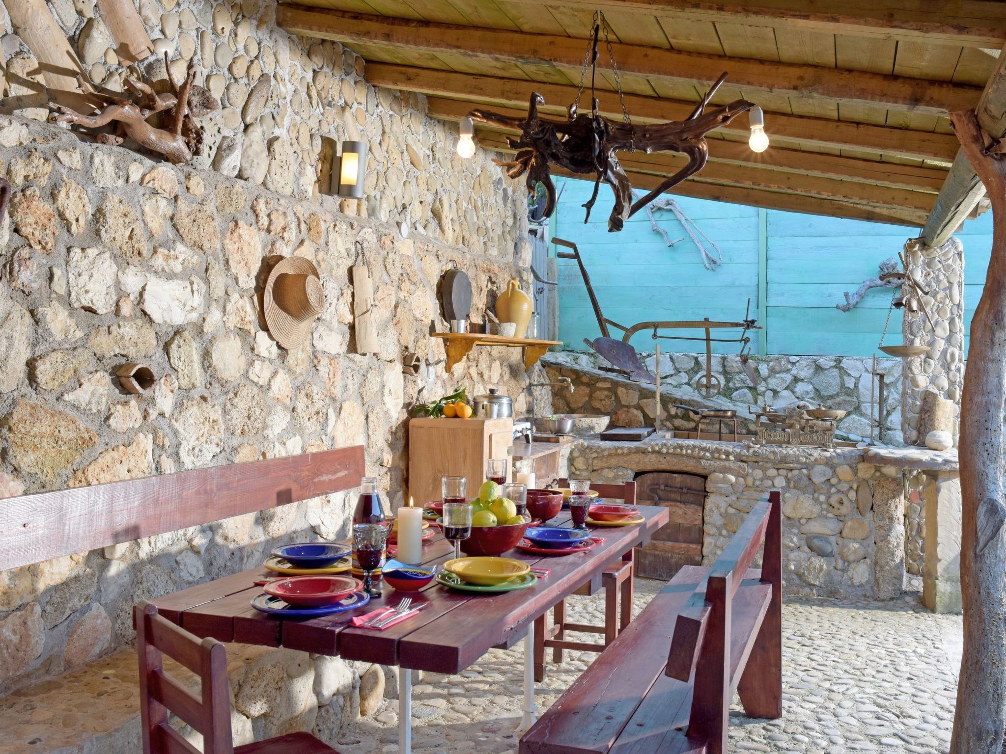 Charmantes Steinhaus in Agios Matheos-Binnen