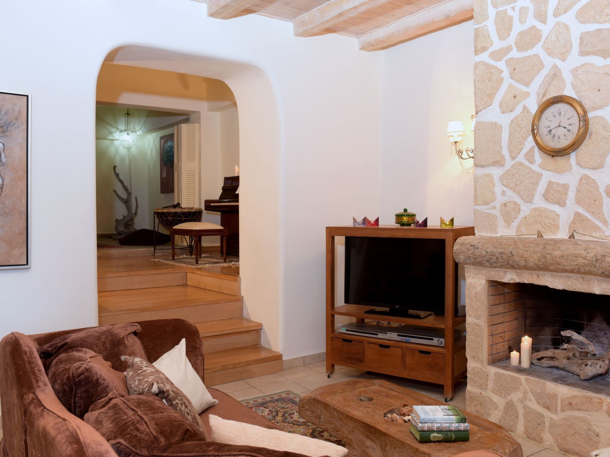 Charmantes Steinhaus in Agios Matheos-Binnen