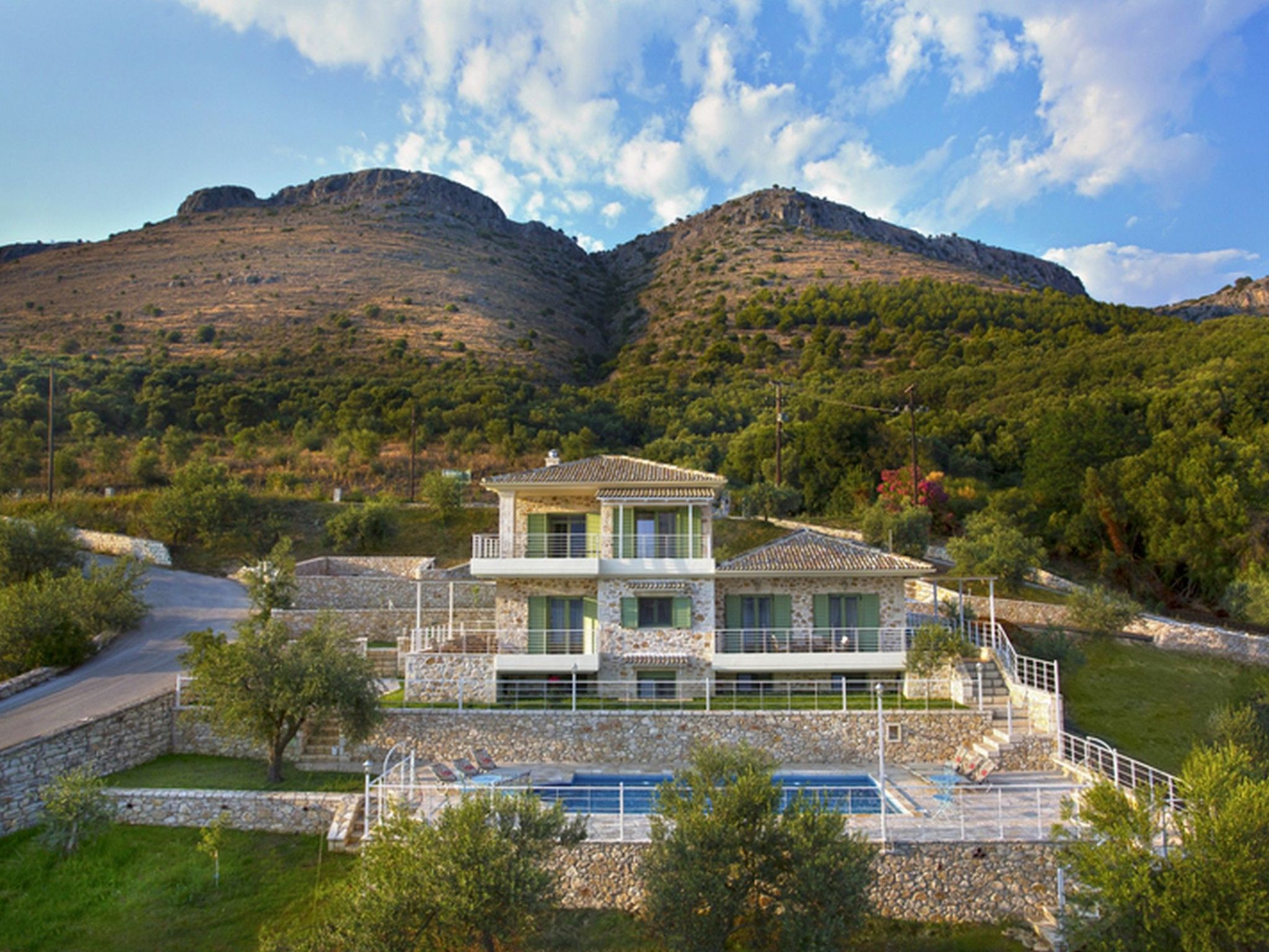 Avra — view 1 of 17