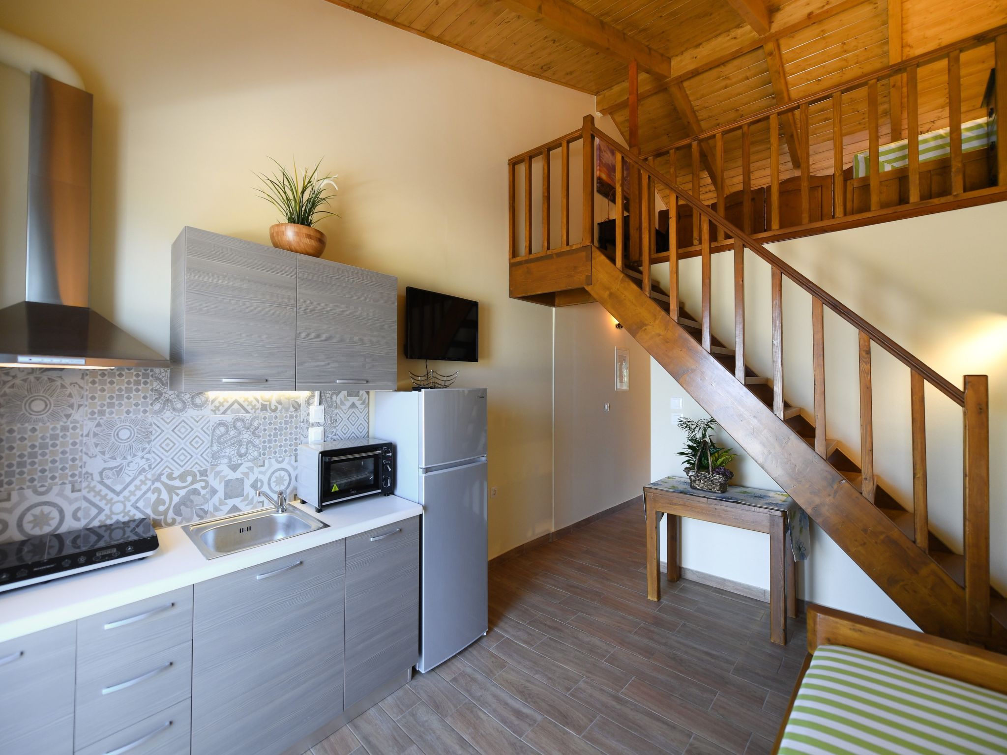 Eine unabhängige, voll ausgestattete Wohnung direkt am Meer.