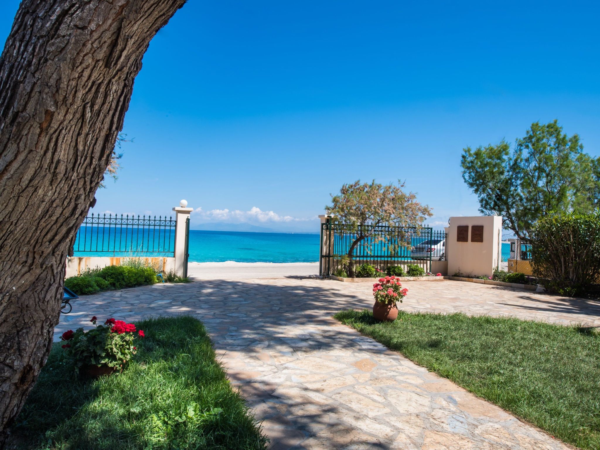 Eine unabhängige, voll ausgestattete Wohnung direkt am Meer.-Image-tags.info