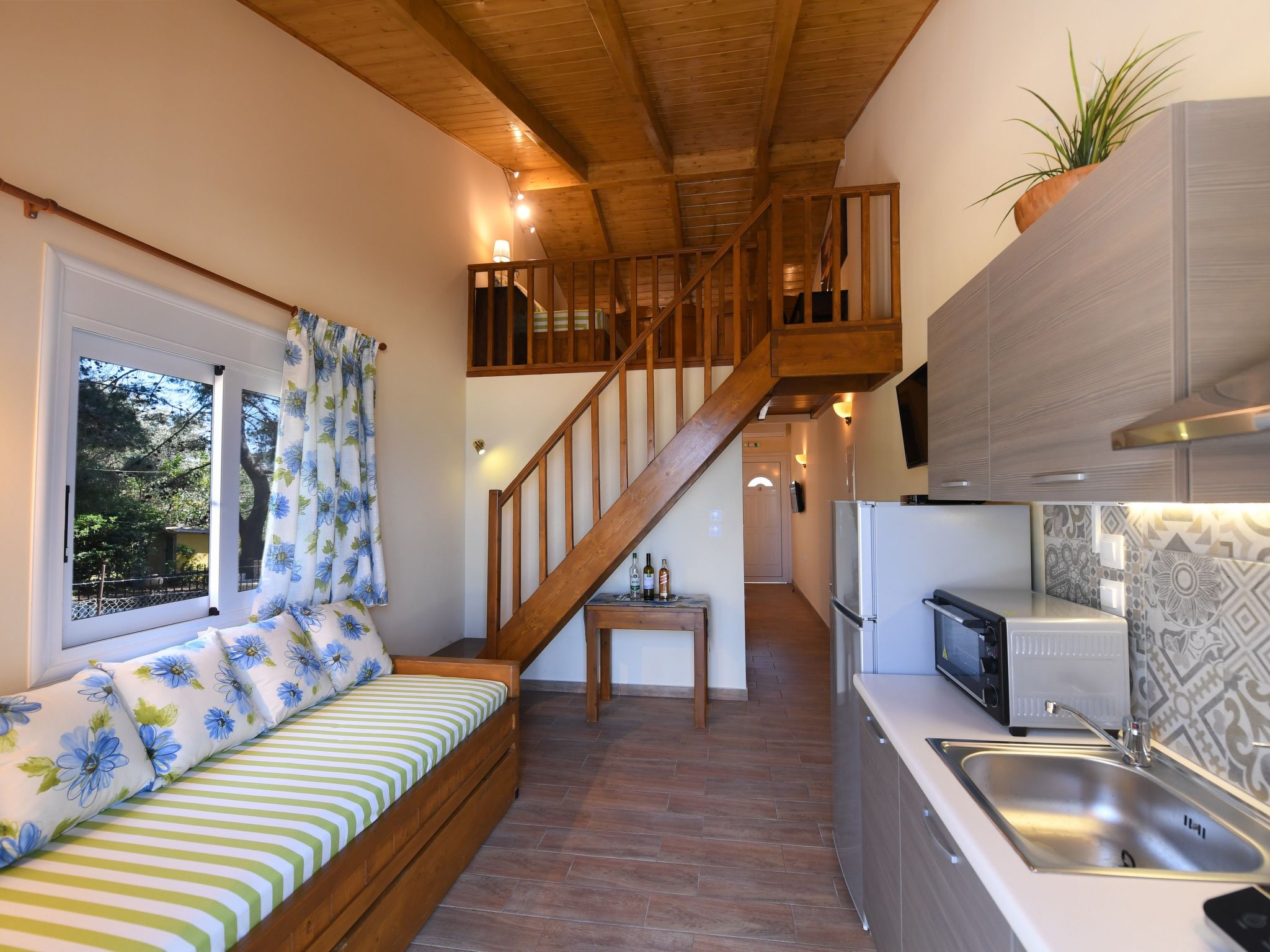 Eine unabhängige, voll ausgestattete Wohnung direkt am Meer.-Image-tags.info