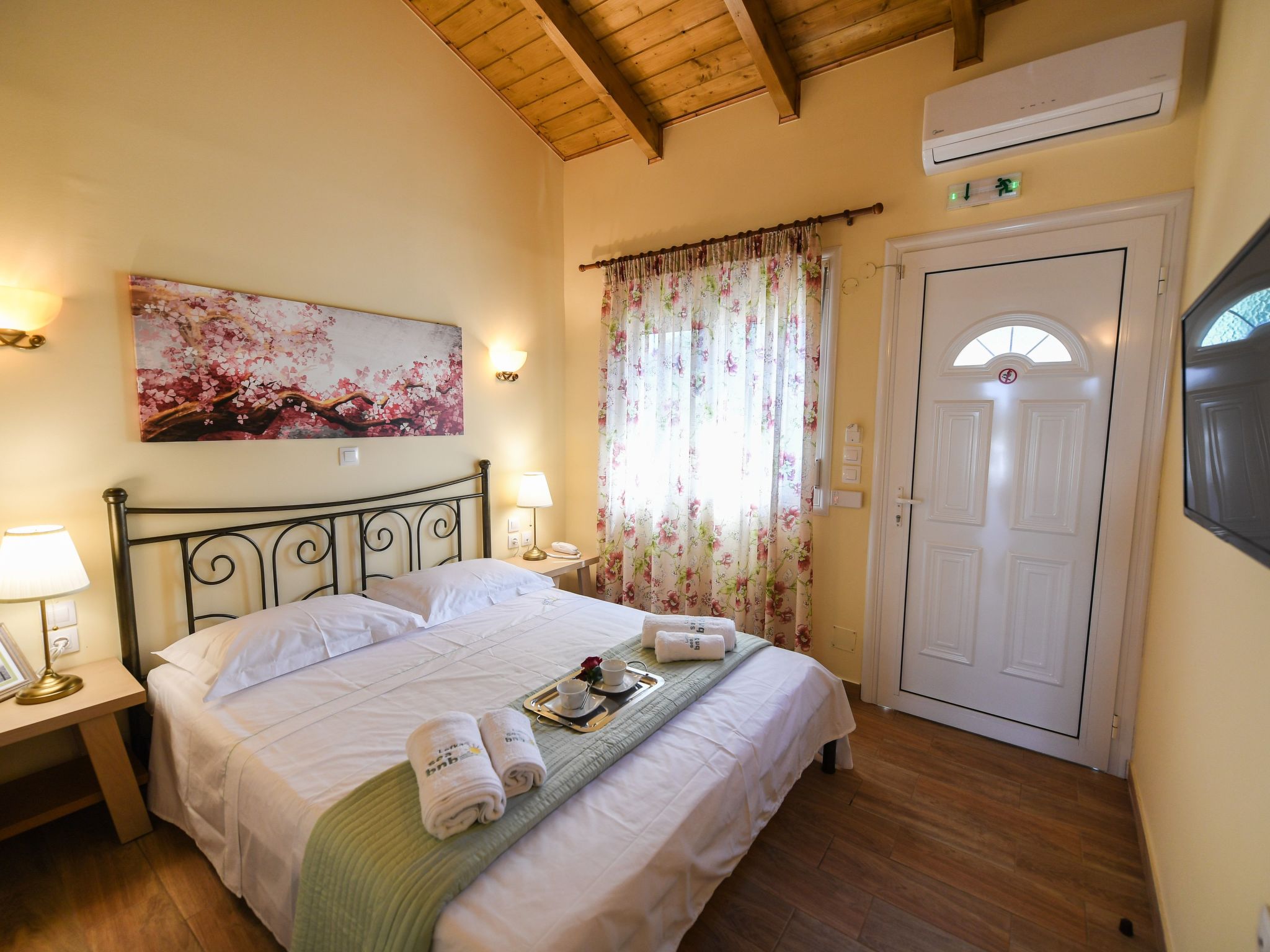 Eine unabhängige, voll ausgestattete Wohnung direkt am Meer.-Image-tags.info