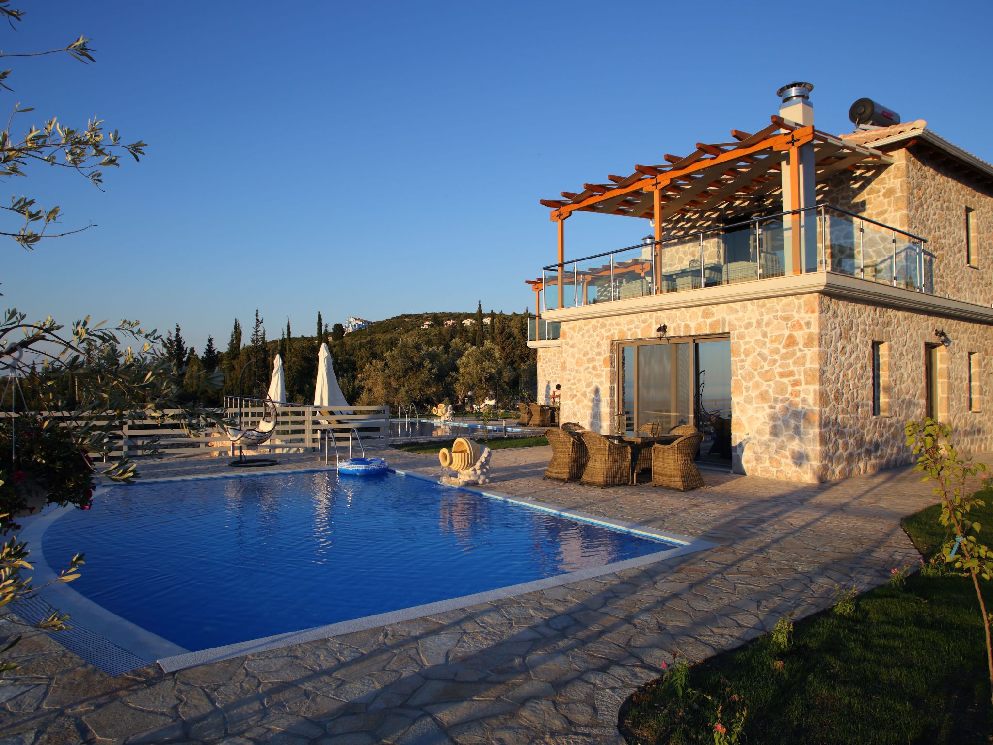 Luxuriöse Steinvilla Angela in der Nähe von Kathisma-Image-tags.info