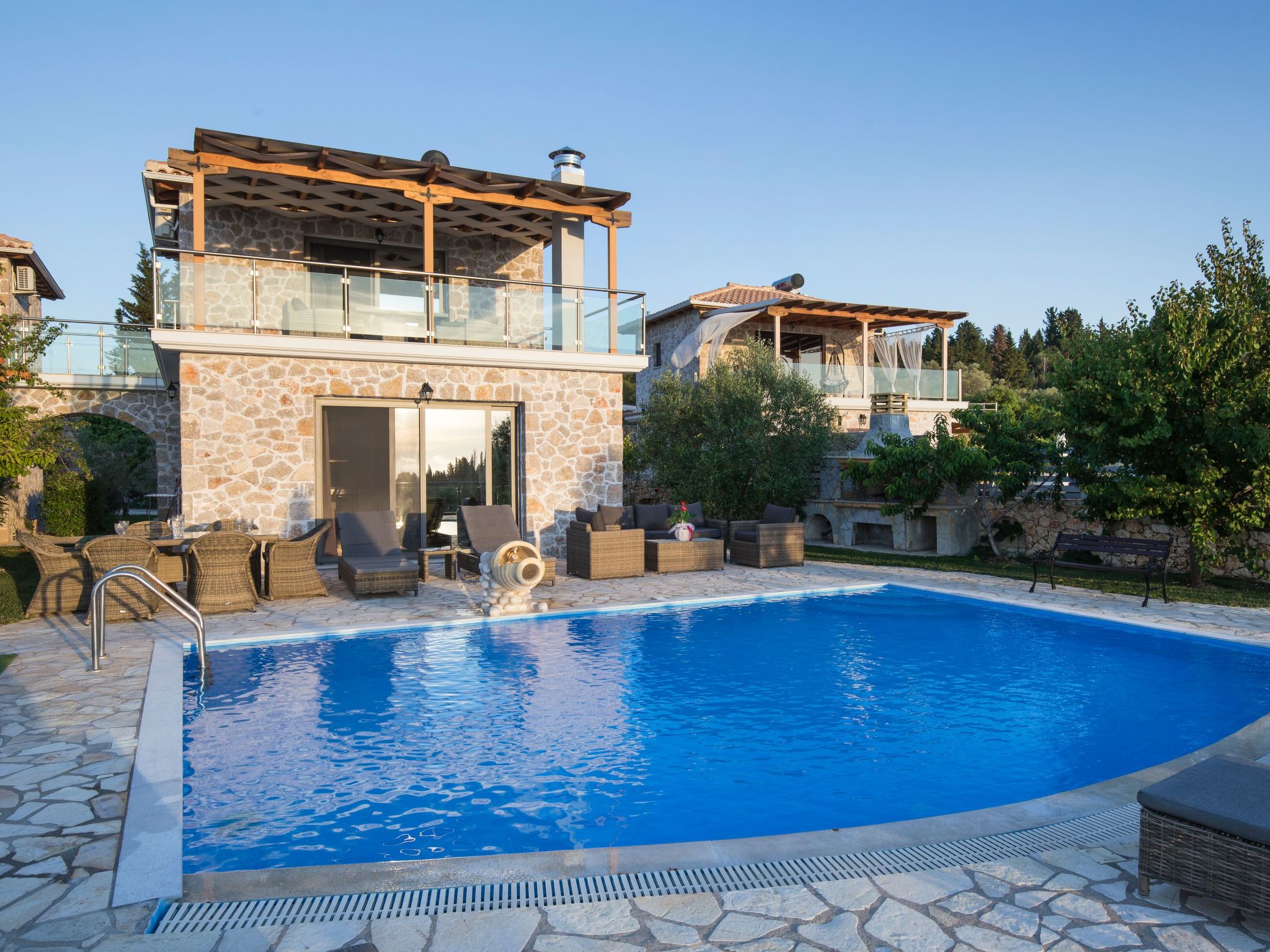 Luxuriöse Steinvilla Angela in der Nähe von Kathisma-Image-tags.info