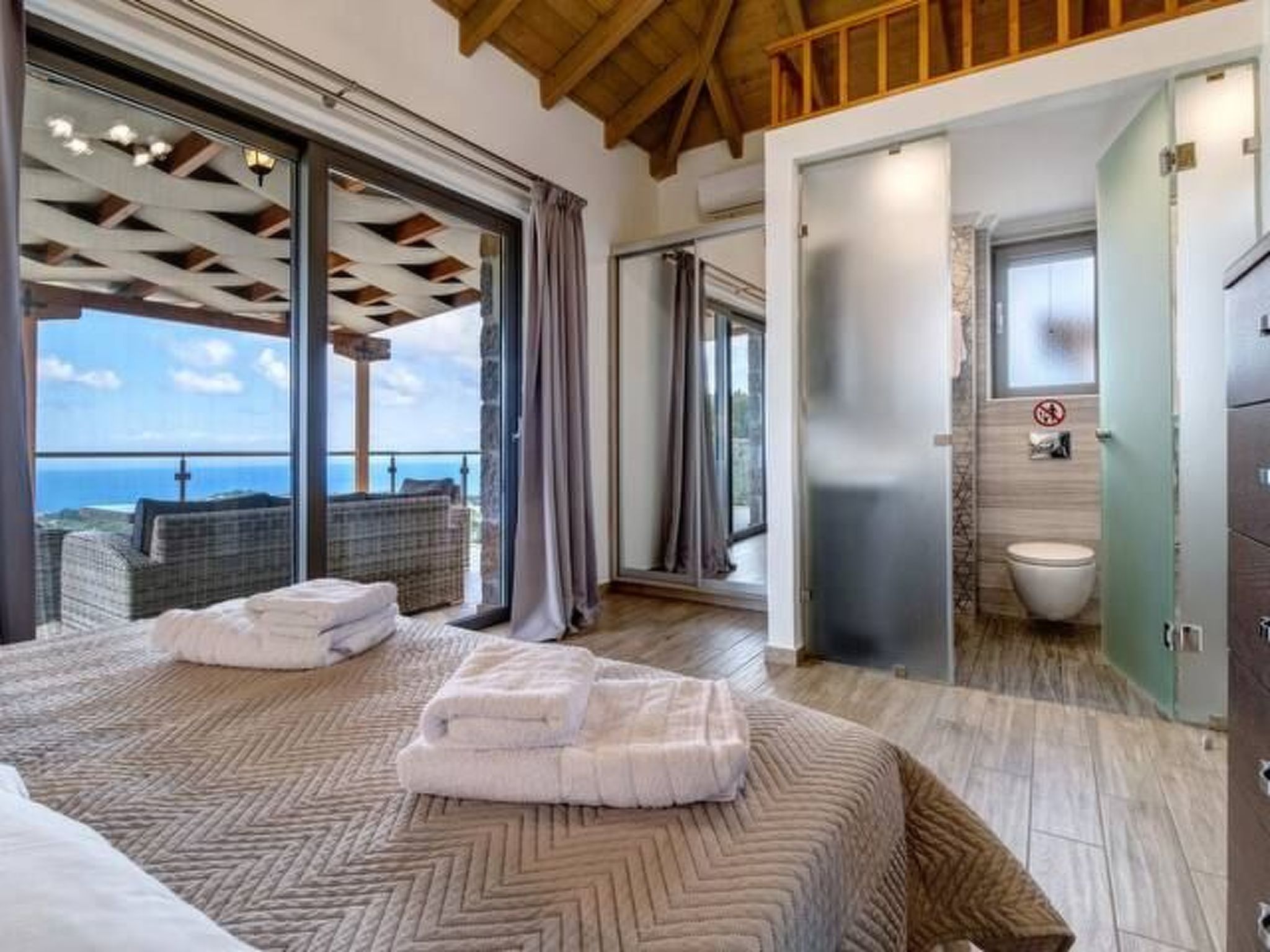 Luxuriöse Steinvilla Angela in der Nähe von Kathisma-Image-tags.info