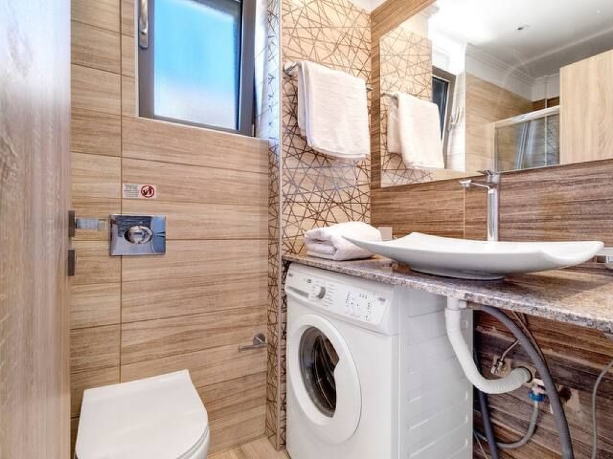 Luxuriöse Steinvilla Emily nahe dem Strand von Mylos-Image-tags.info