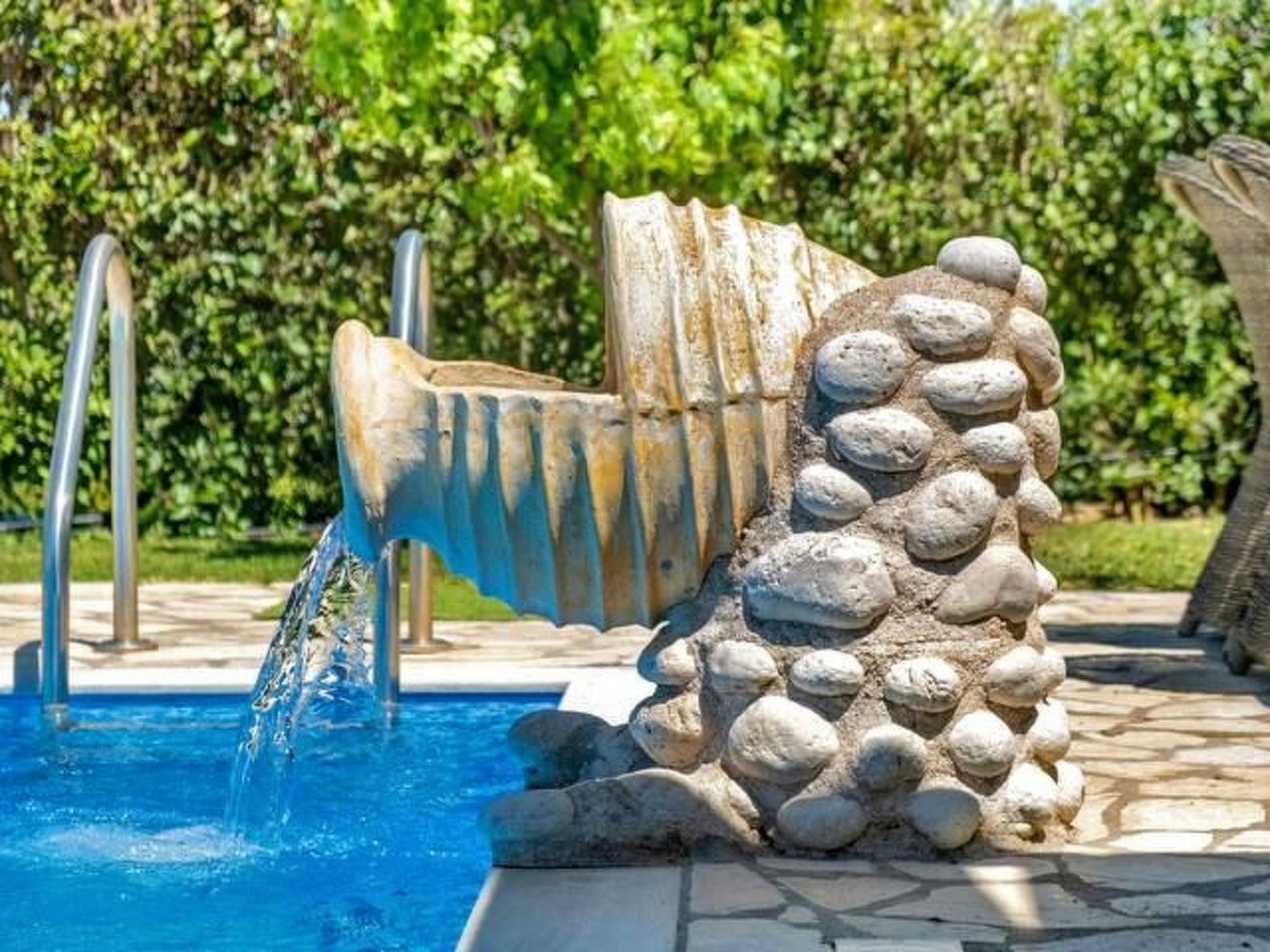 Luxuriöse Steinvilla Emily nahe dem Strand von Mylos-Image-tags.info