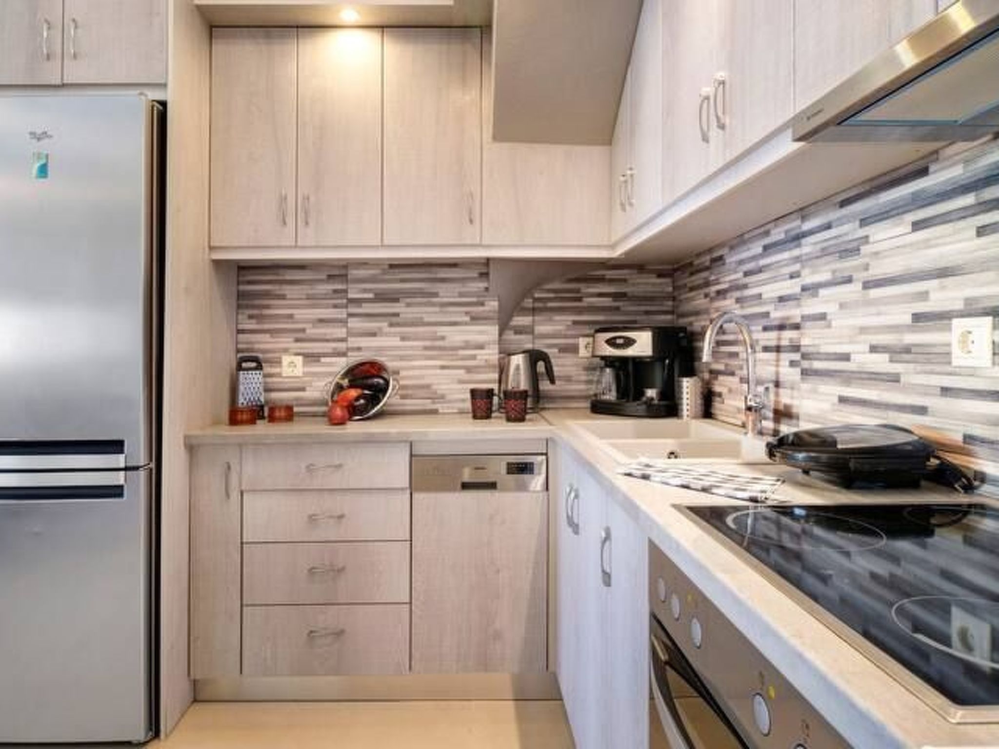 Luxuriöse Steinvilla Emily nahe dem Strand von Mylos-Image-tags.info