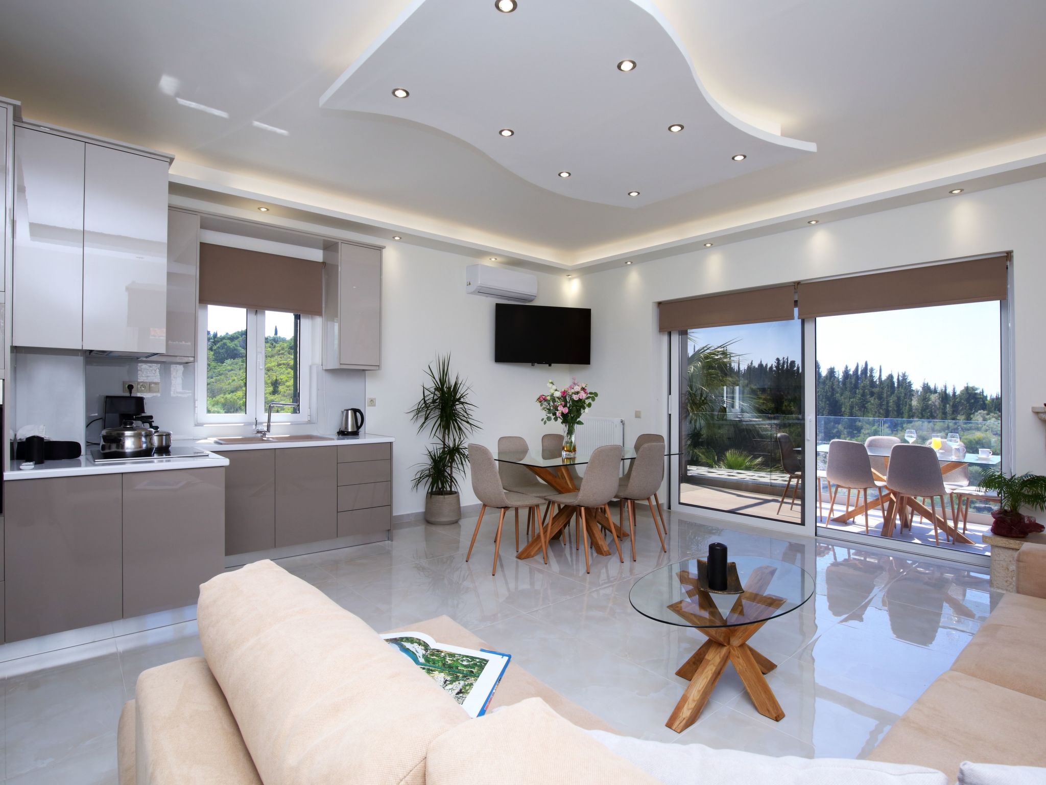 Luxusvillen Thanasis in der Nähe von Kathisma-Image-tags.info