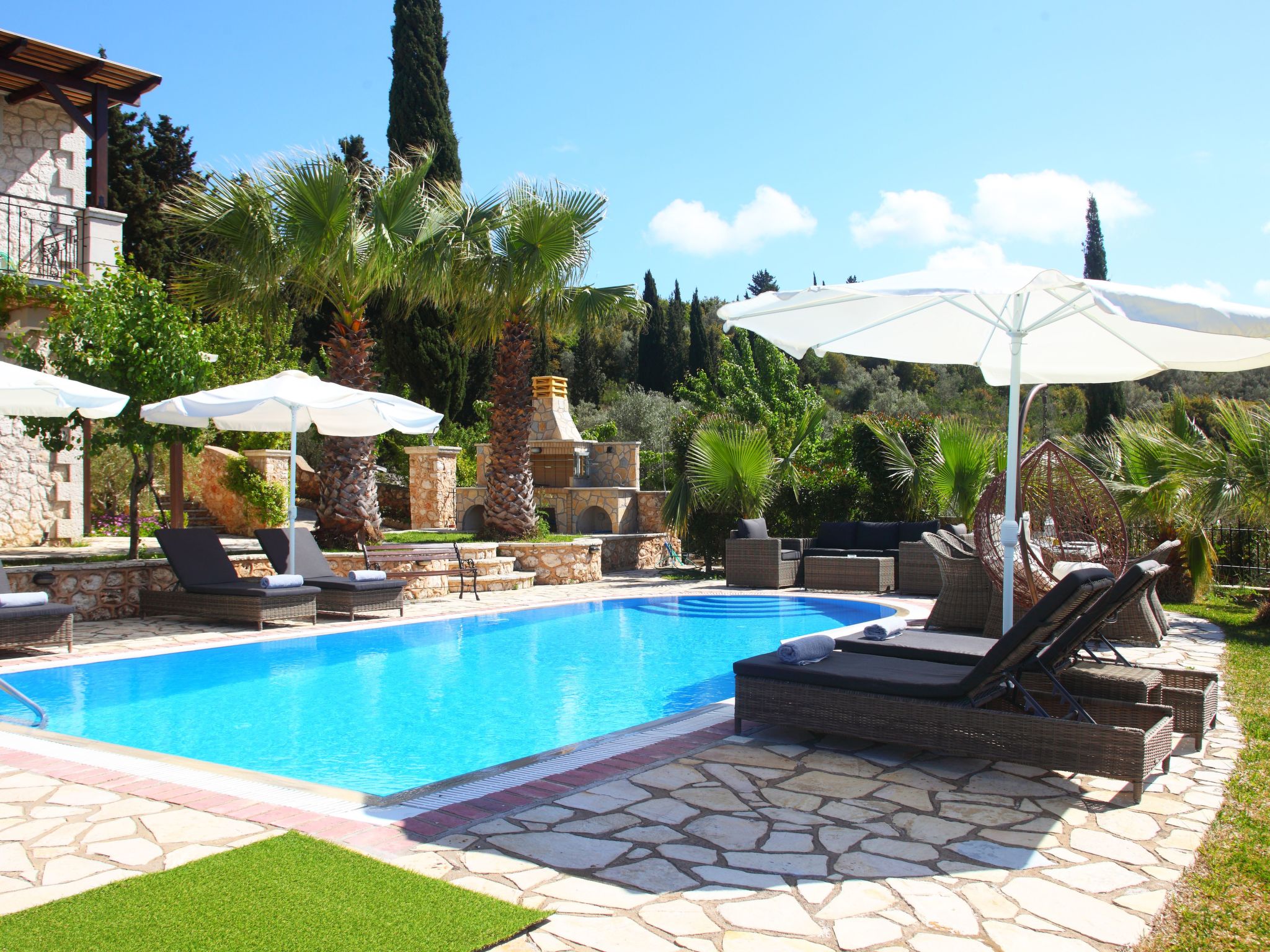 Luxusvillen Thanasis in der Nähe von Kathisma-Image-tags.info