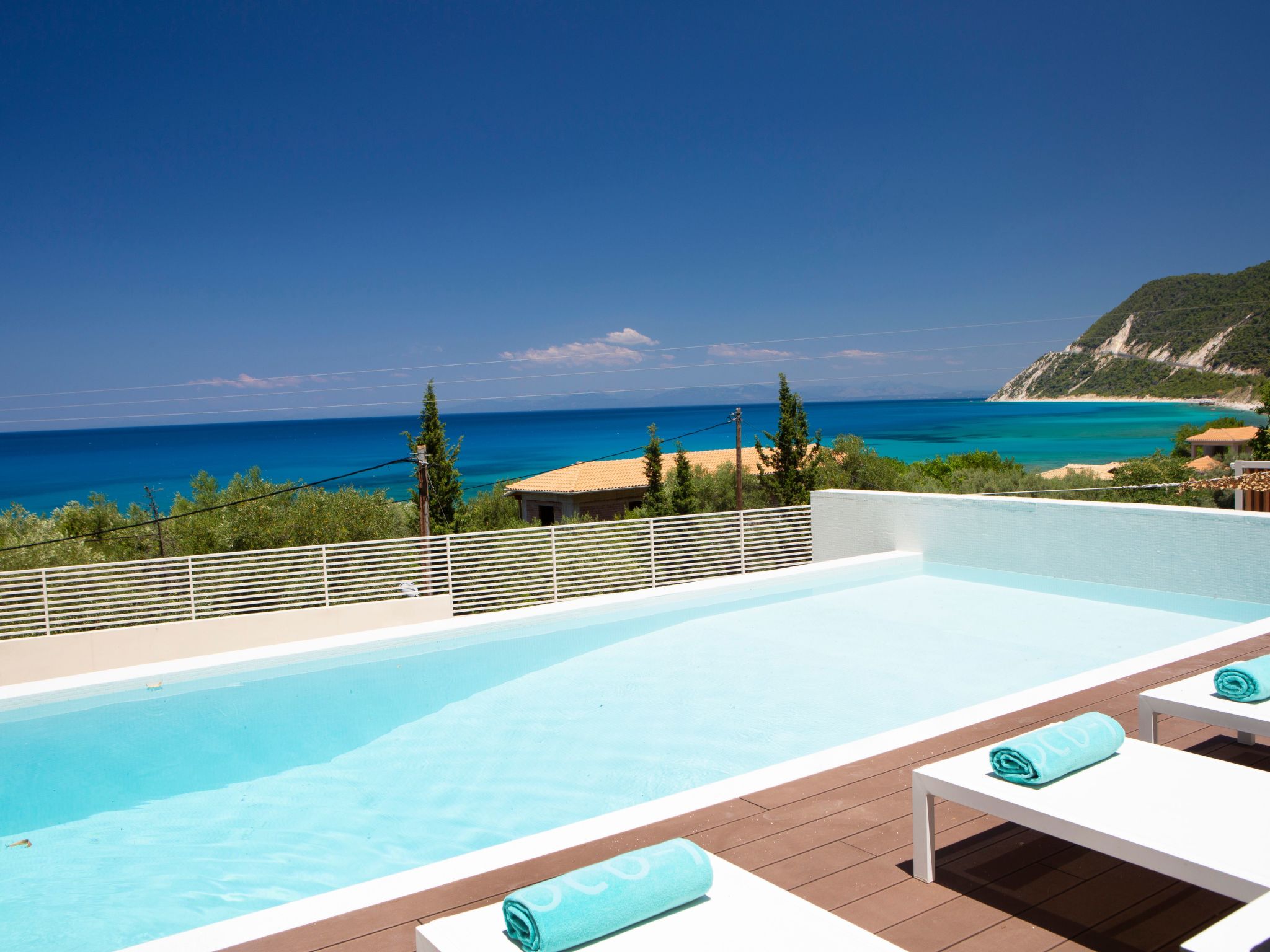 Villa mit eigenem Garten und in der Nähe von Agios Nikitas-Outside