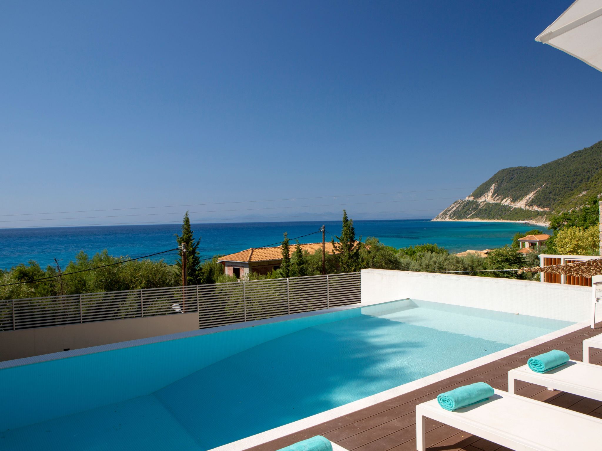 Villa mit eigenem Garten und in der Nähe von Agios Nikitas-Inside