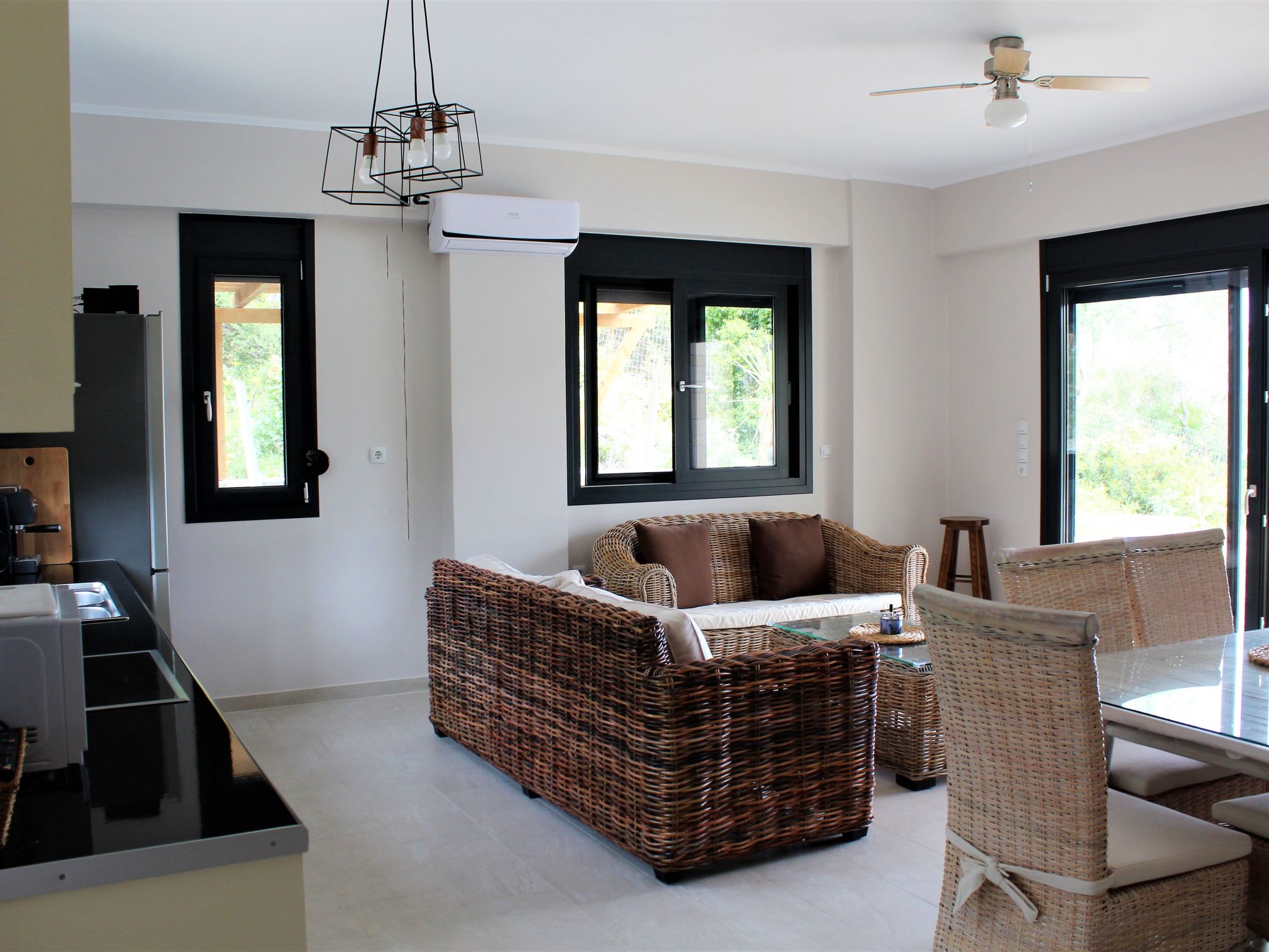 Ferienvilla "Maura" mit Infinity-Pool-Binnen