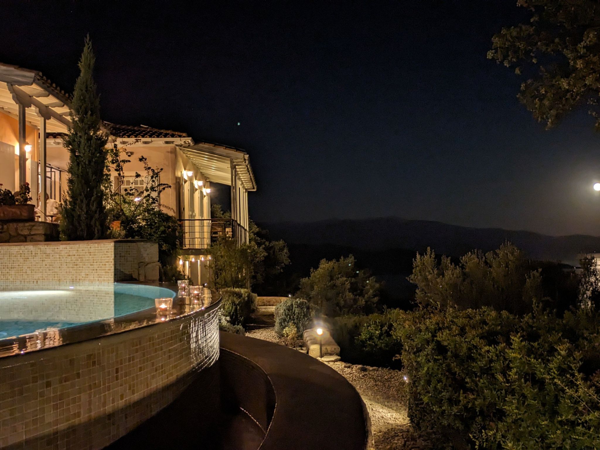 Die Drei Grazien, luxuriöse Villa mit eigenem Pool-Image-tags.info