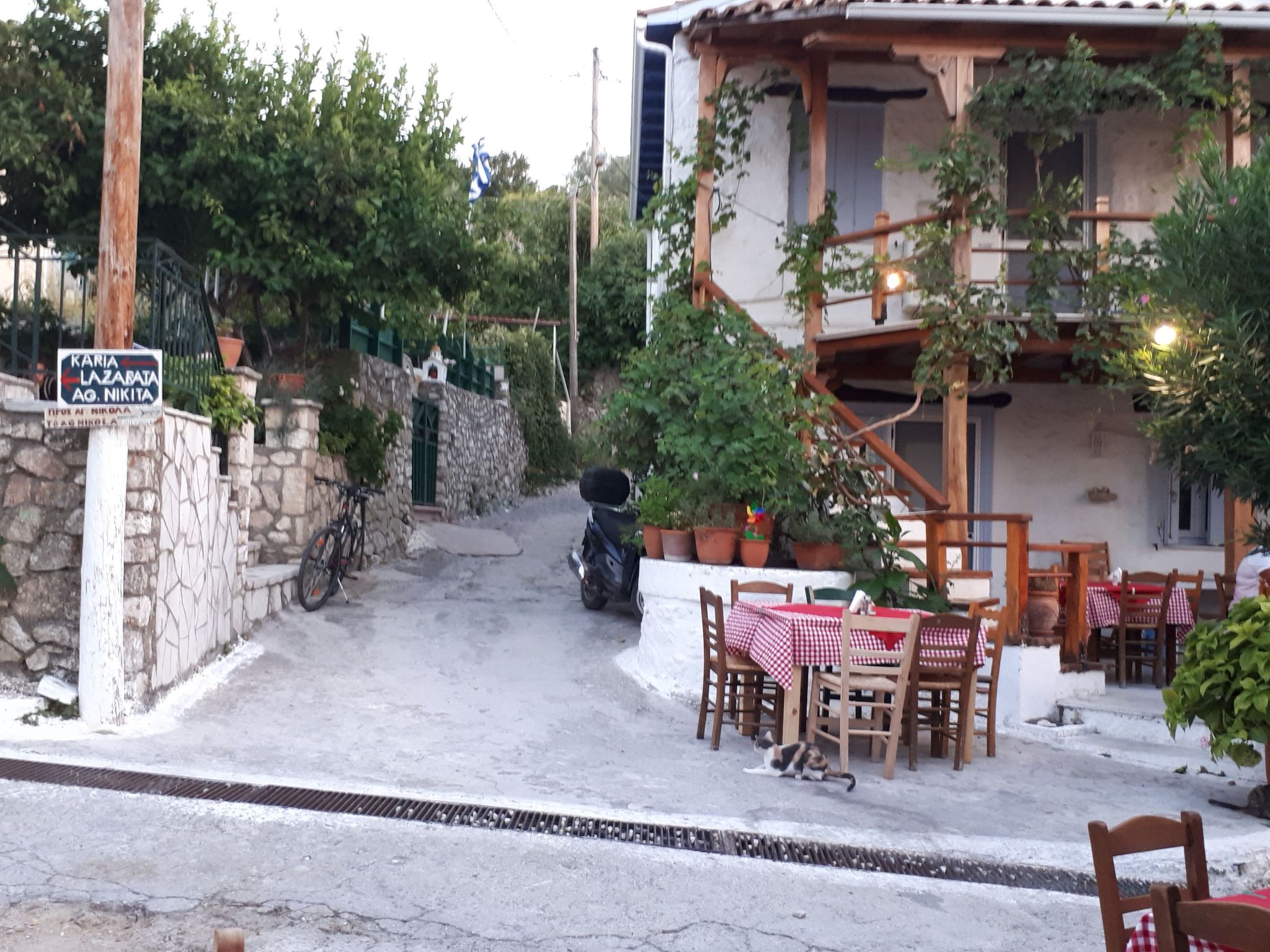 Die Drei Grazien, luxuriöse Villa mit eigenem Pool-Image-tags.info