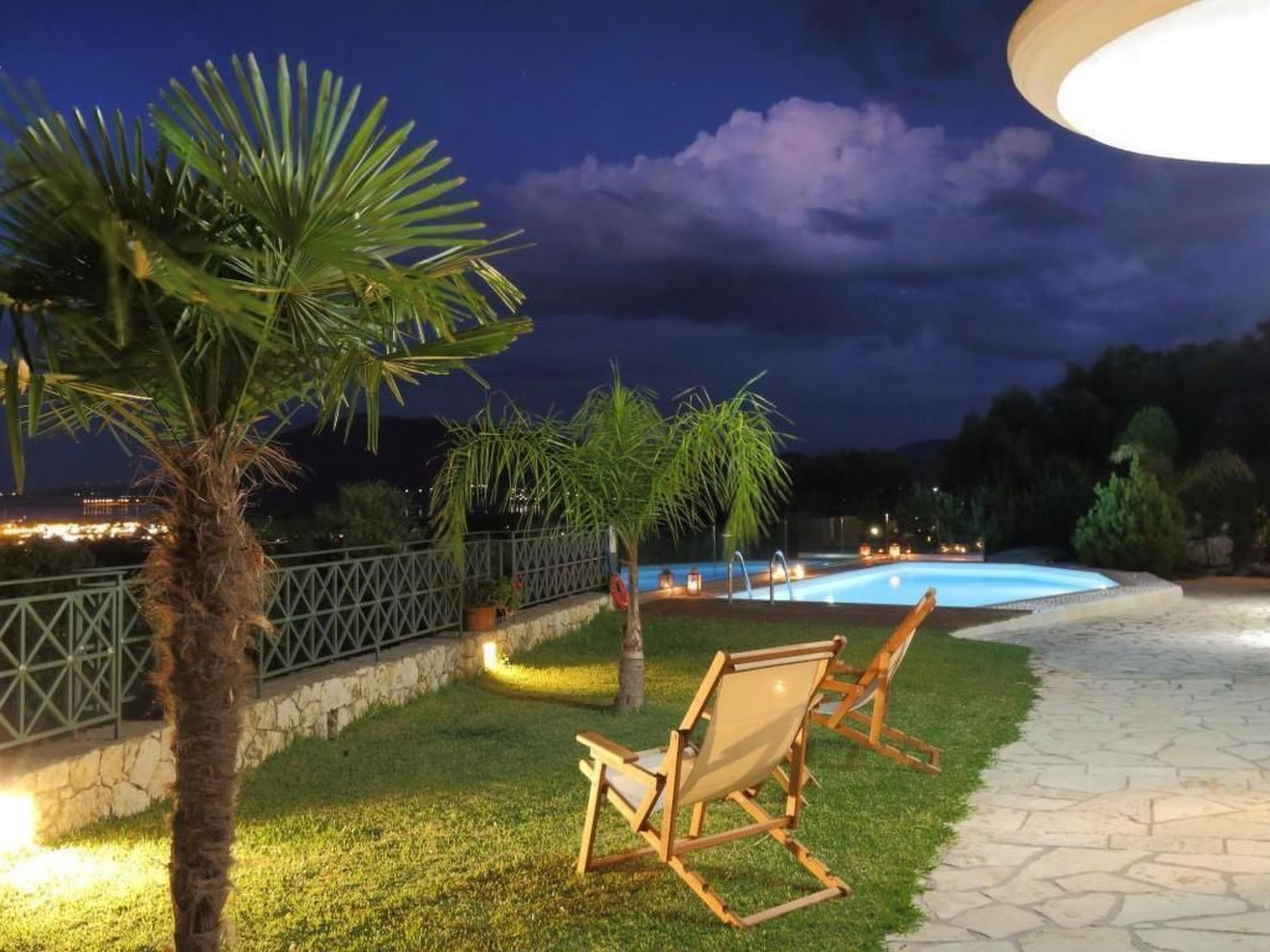 "Alea Resort" mit eigenem Pool-Binnen