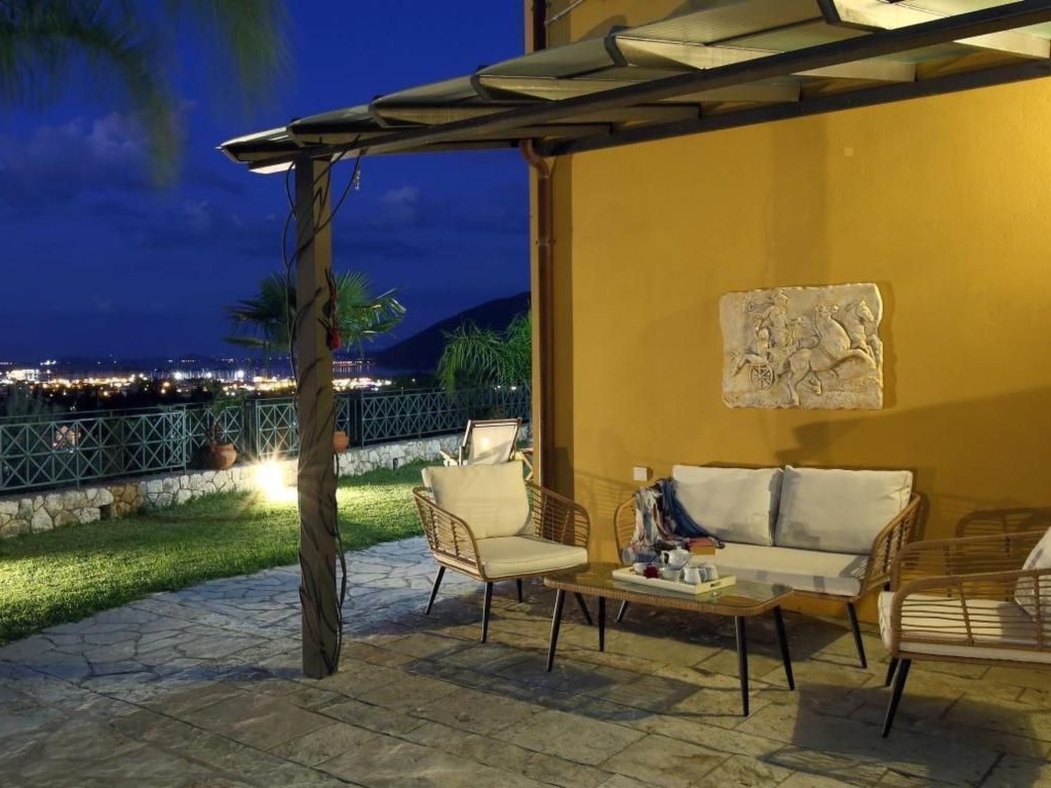 "Alea Resort" mit eigenem Pool-Binnen