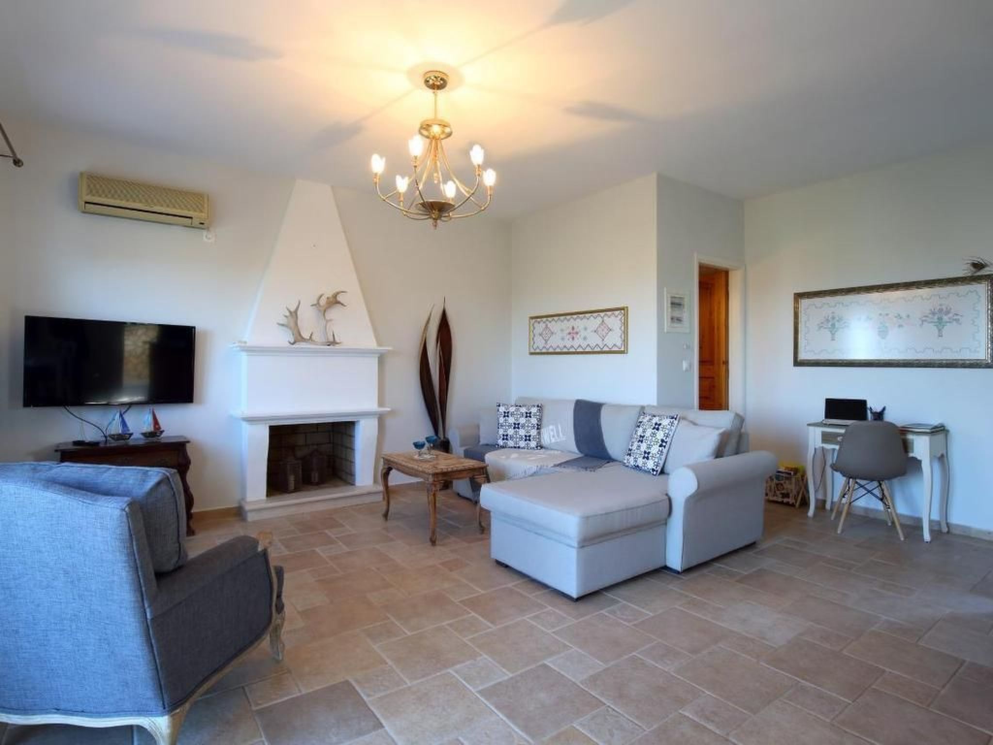 "Alea Resort" mit eigenem Pool-Binnen