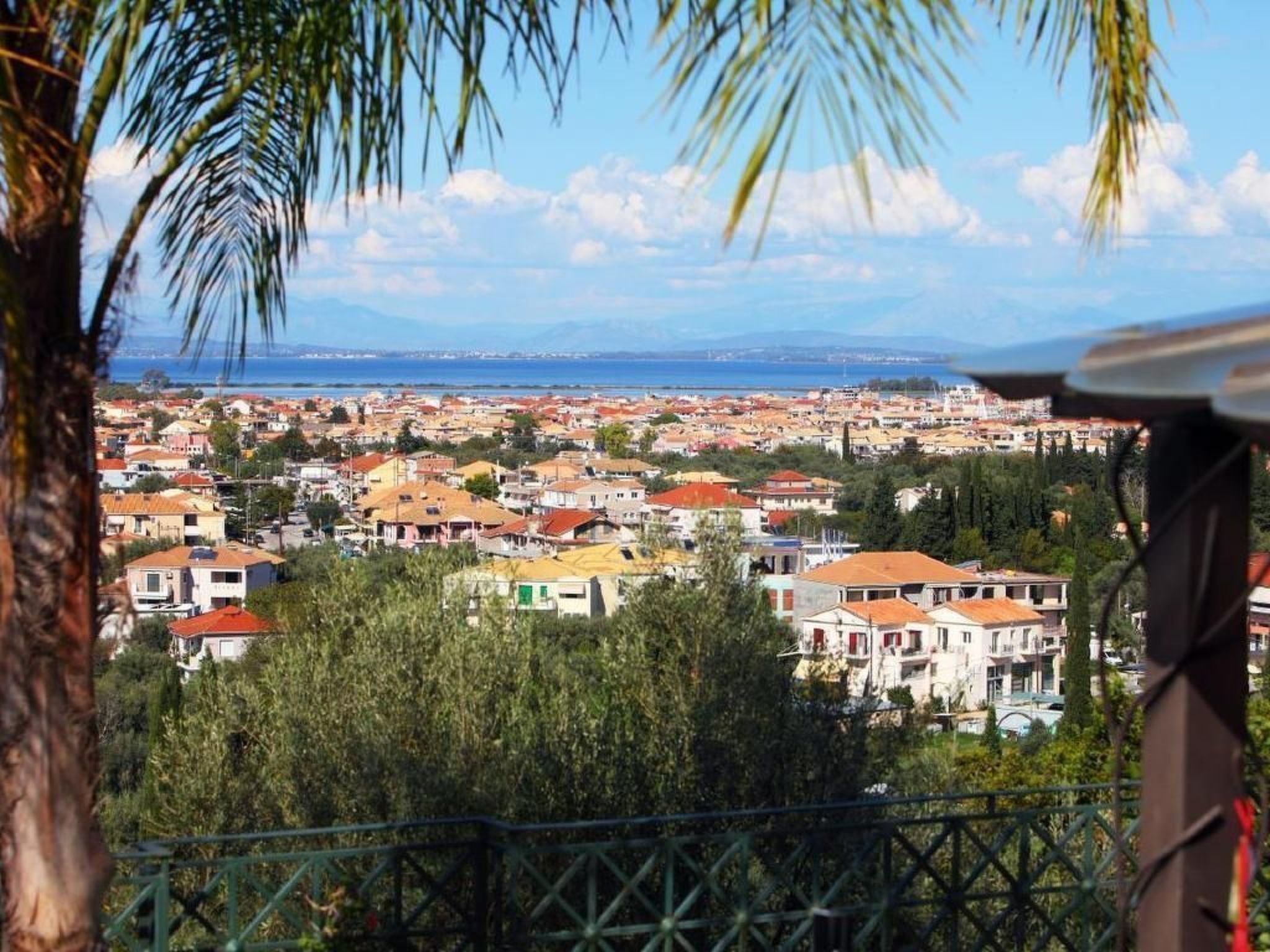 "Alea Resort" mit eigenem Pool-Binnen