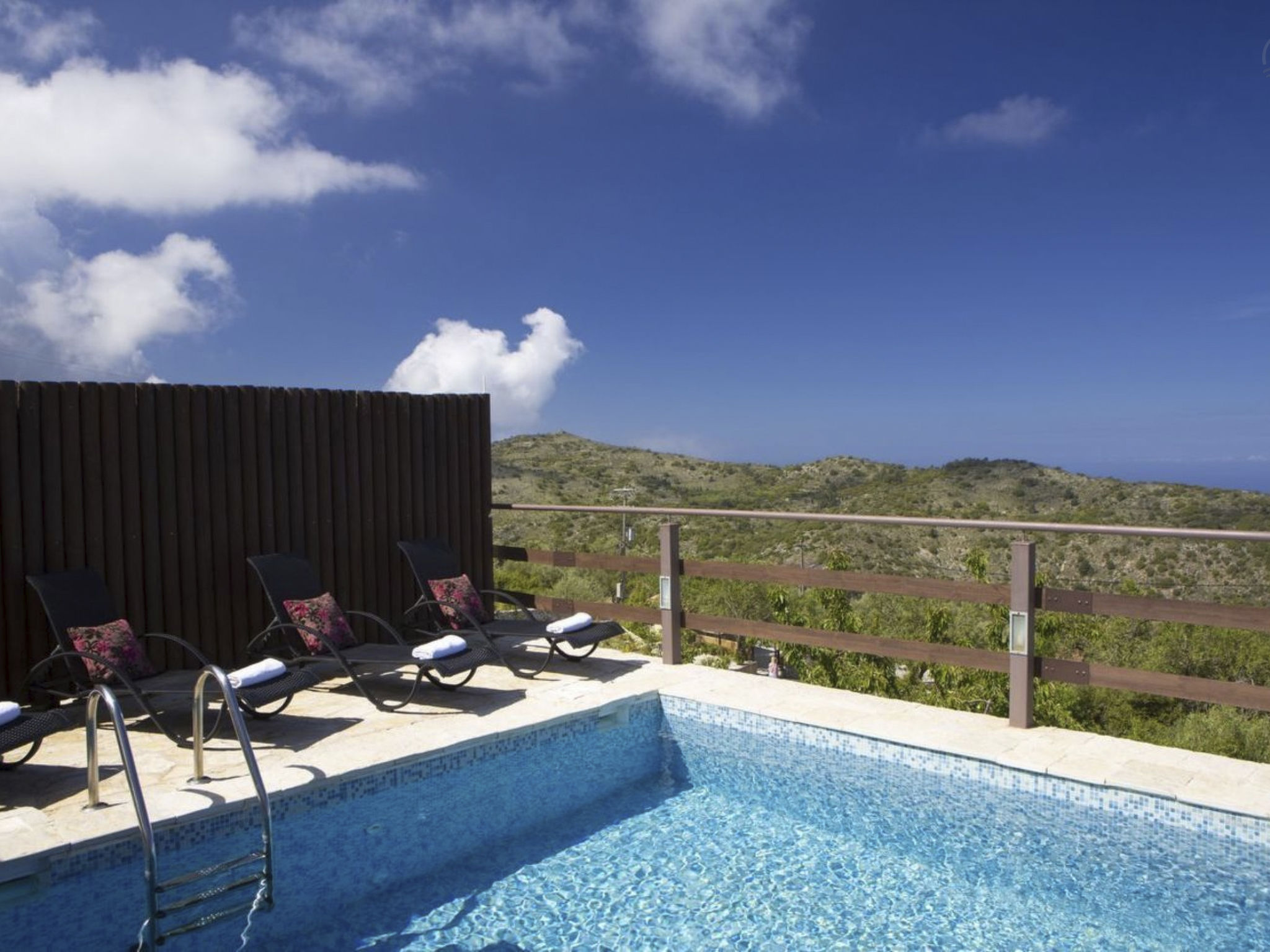 Schönes Haus in Apollonii mit privatem Pool-Binnen