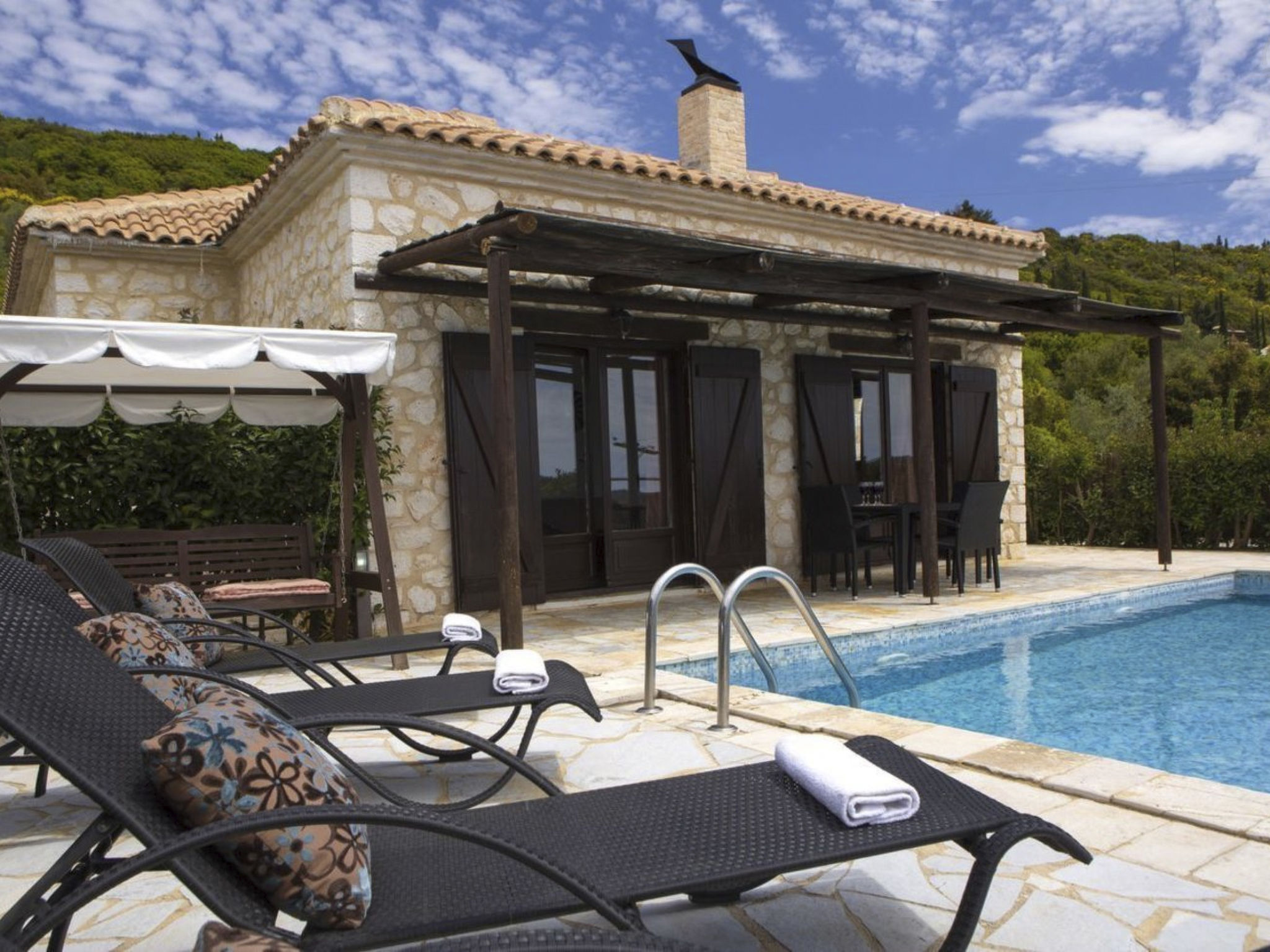 Schönes Haus in Apollonii mit privatem Pool-Binnen