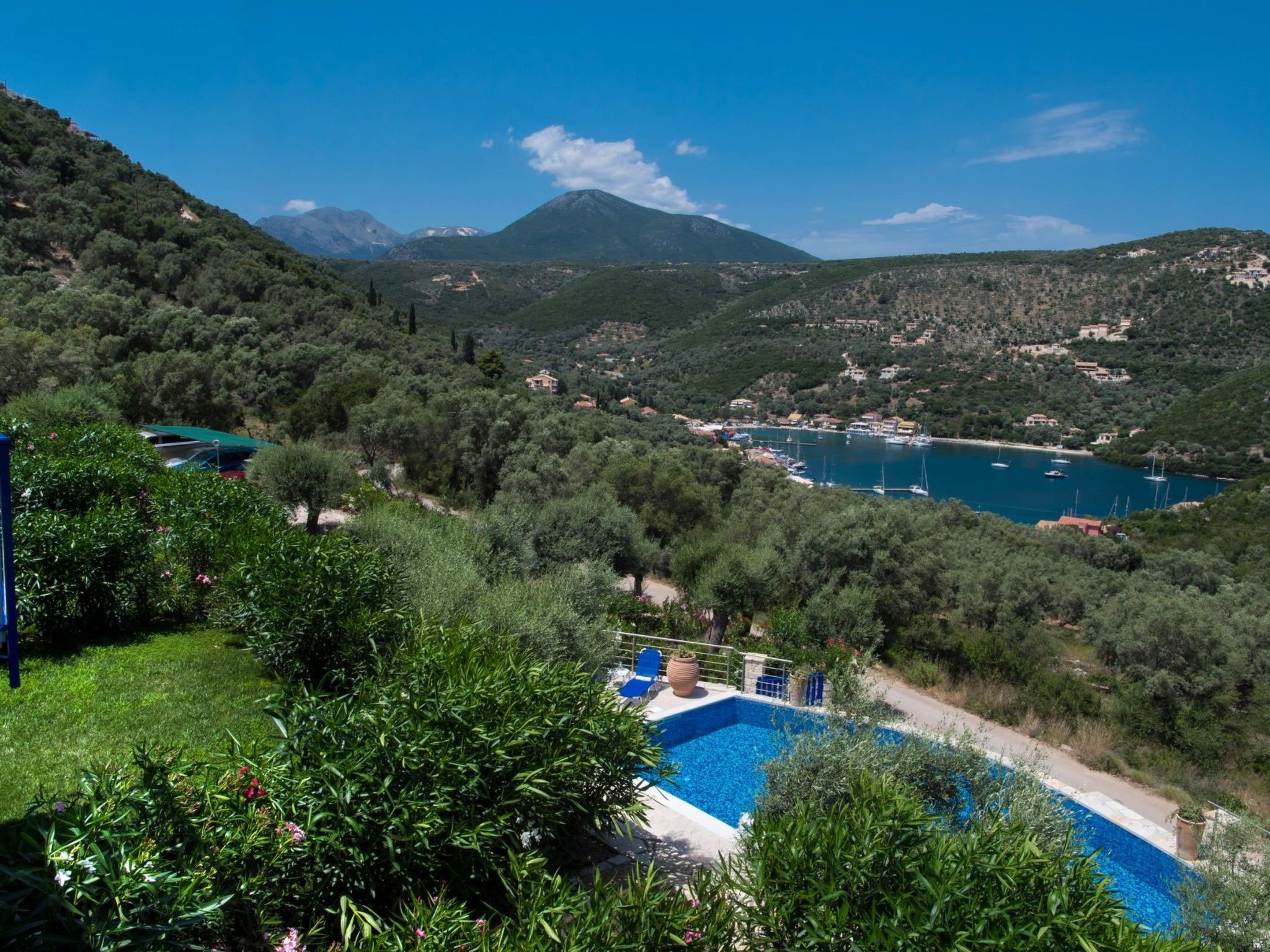 Amantea4' Ferienhaus mit Wasserblick-Image-tags.info