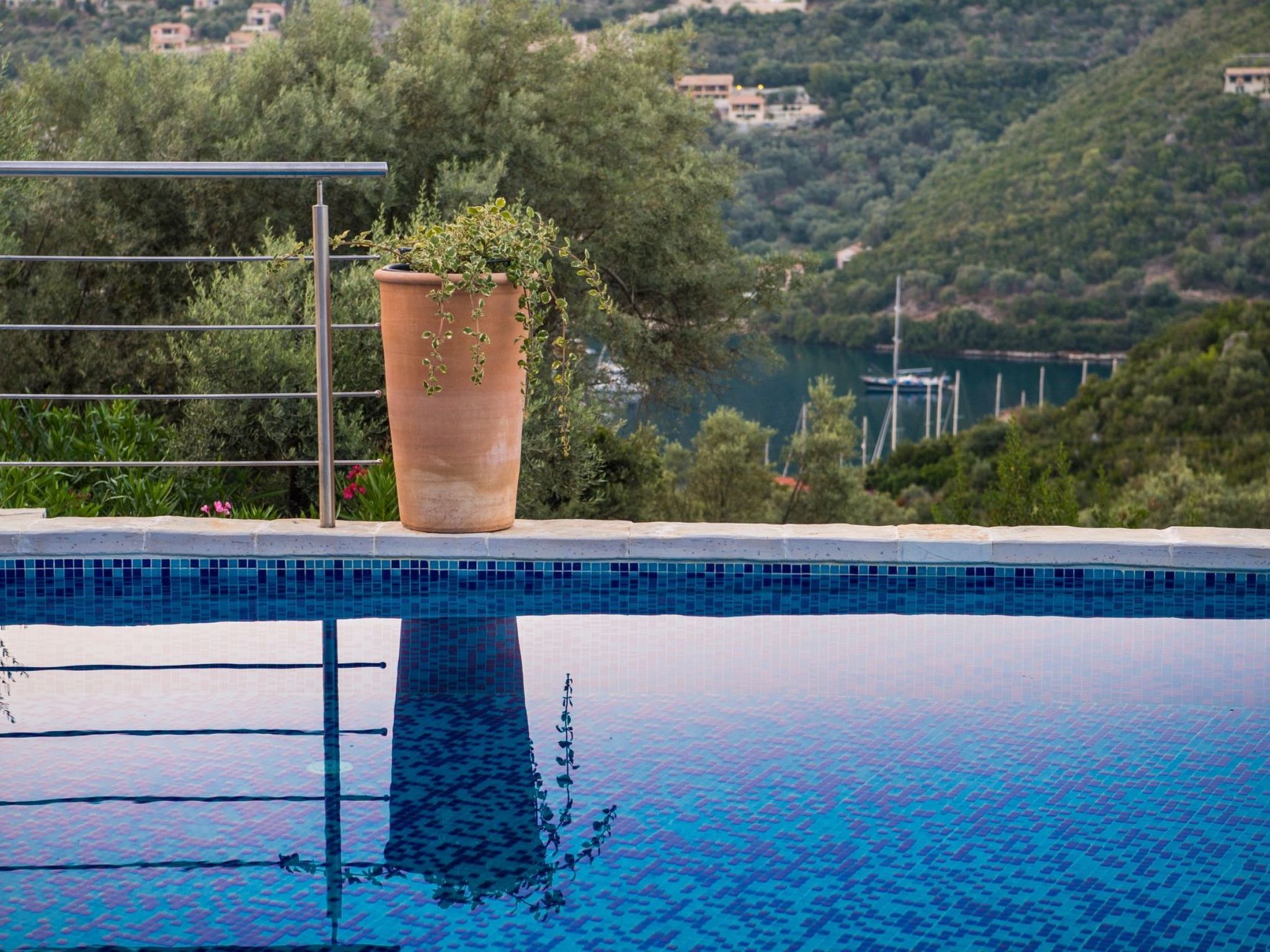 Amantea4' Ferienhaus mit Wasserblick-Image-tags.info