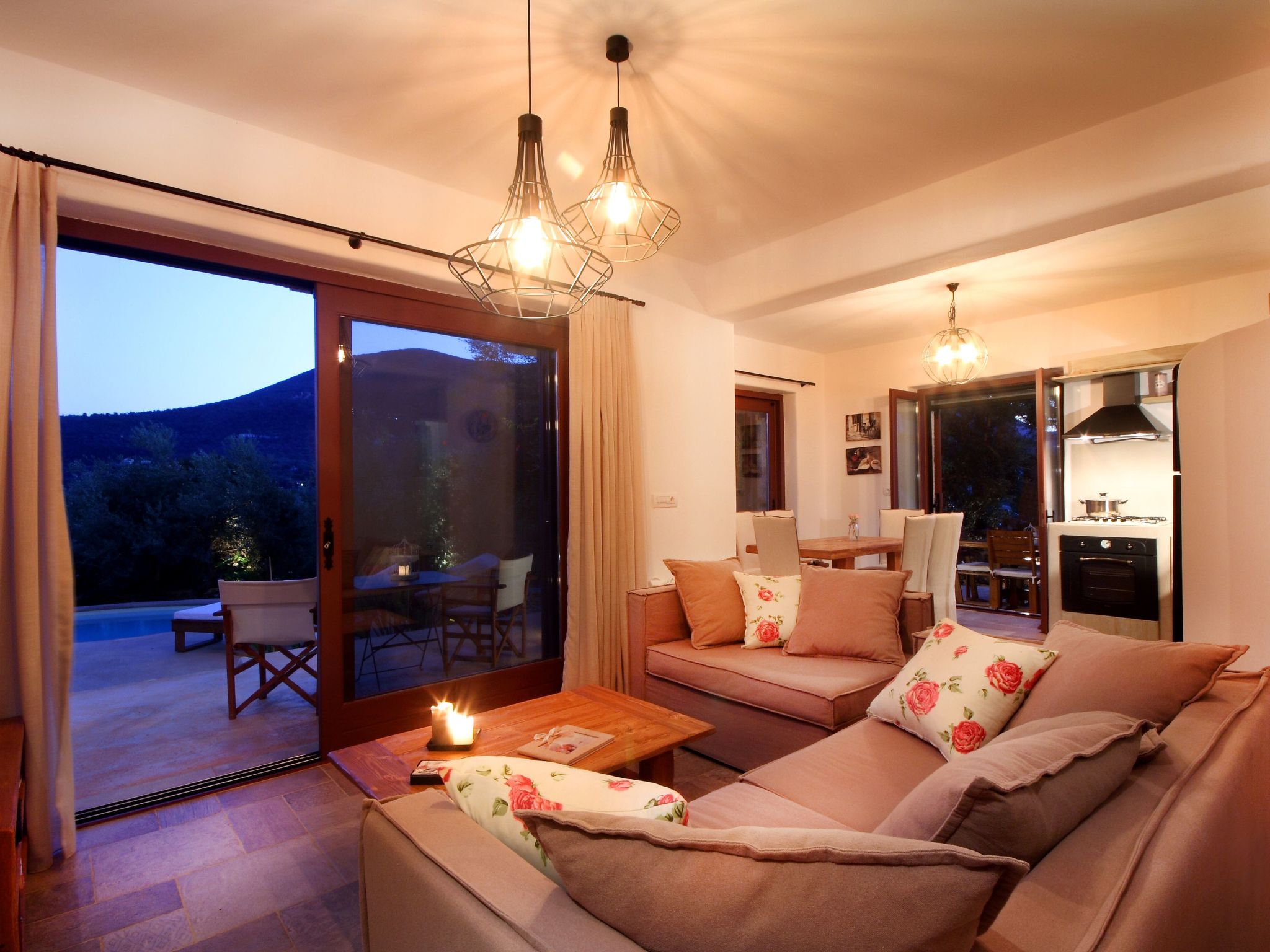 "Agapi" mit Infinity-Pool-Image-tags.info