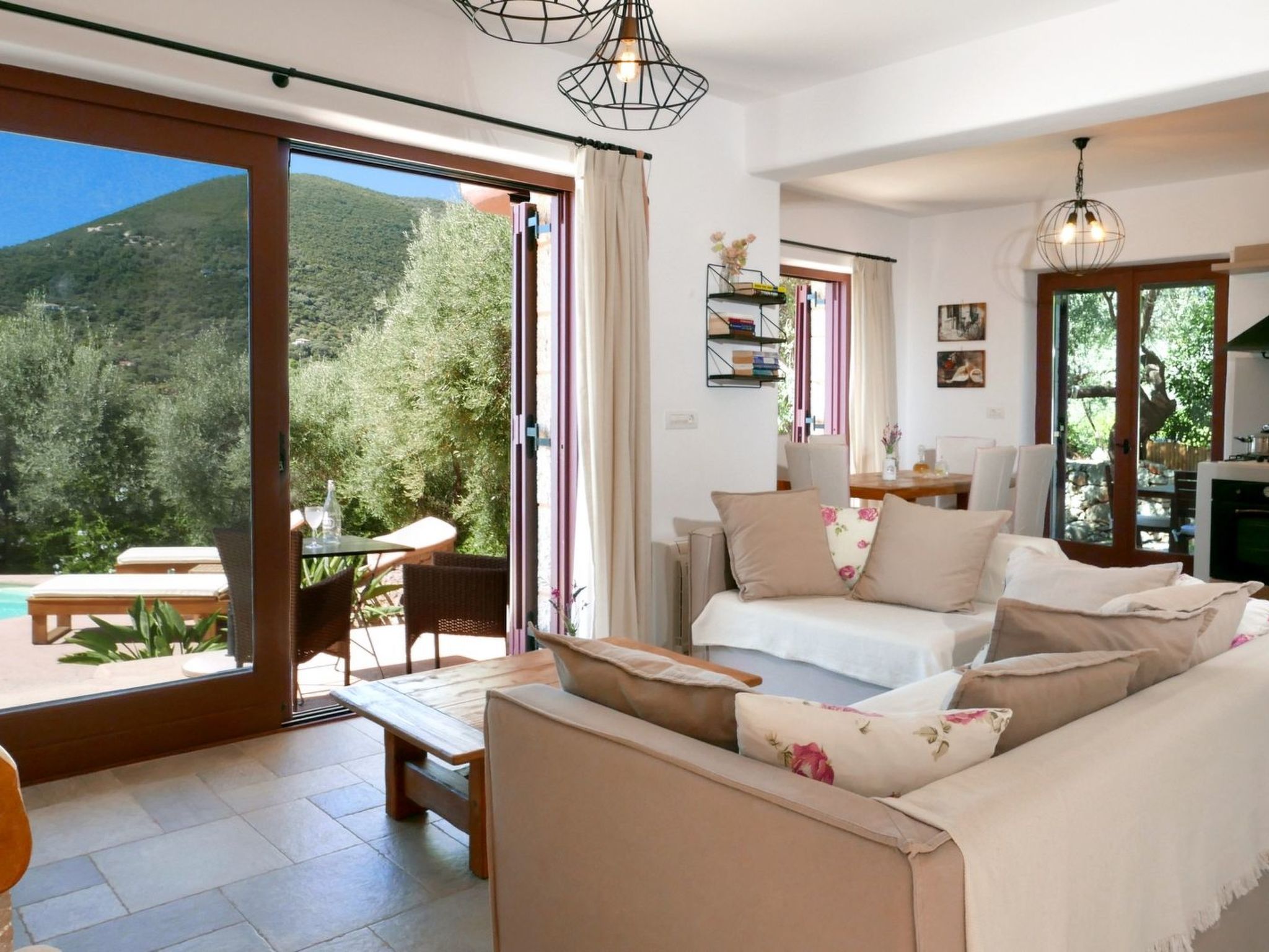 "Agapi" mit Infinity-Pool-Image-tags.info