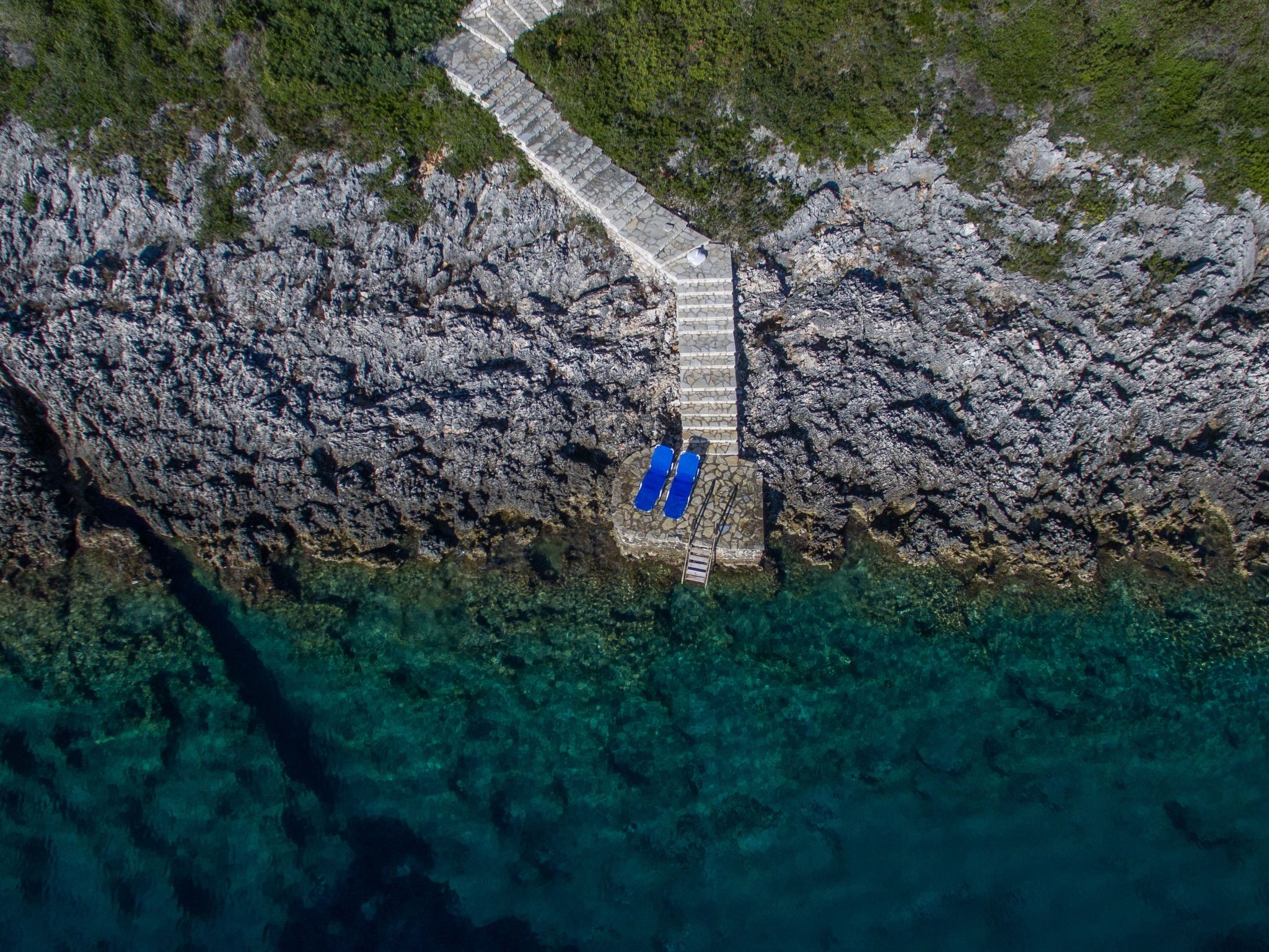 Karavi Villa mit privatem Zugang zum Meer-Buiten