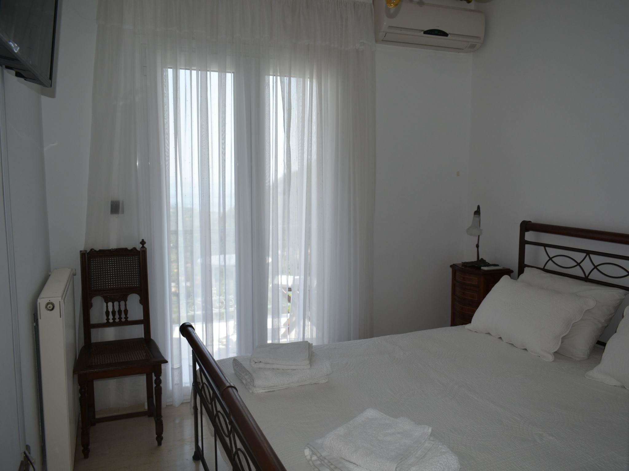 Sommer Dafnopanagia Villa Magda-Image-tags.info