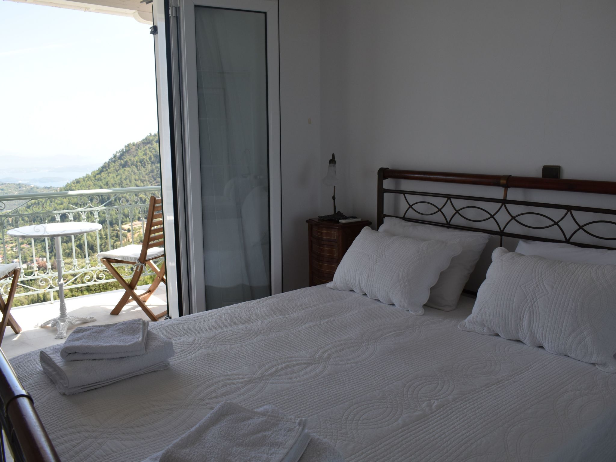 Sommer Dafnopanagia Villa Magda-Image-tags.info