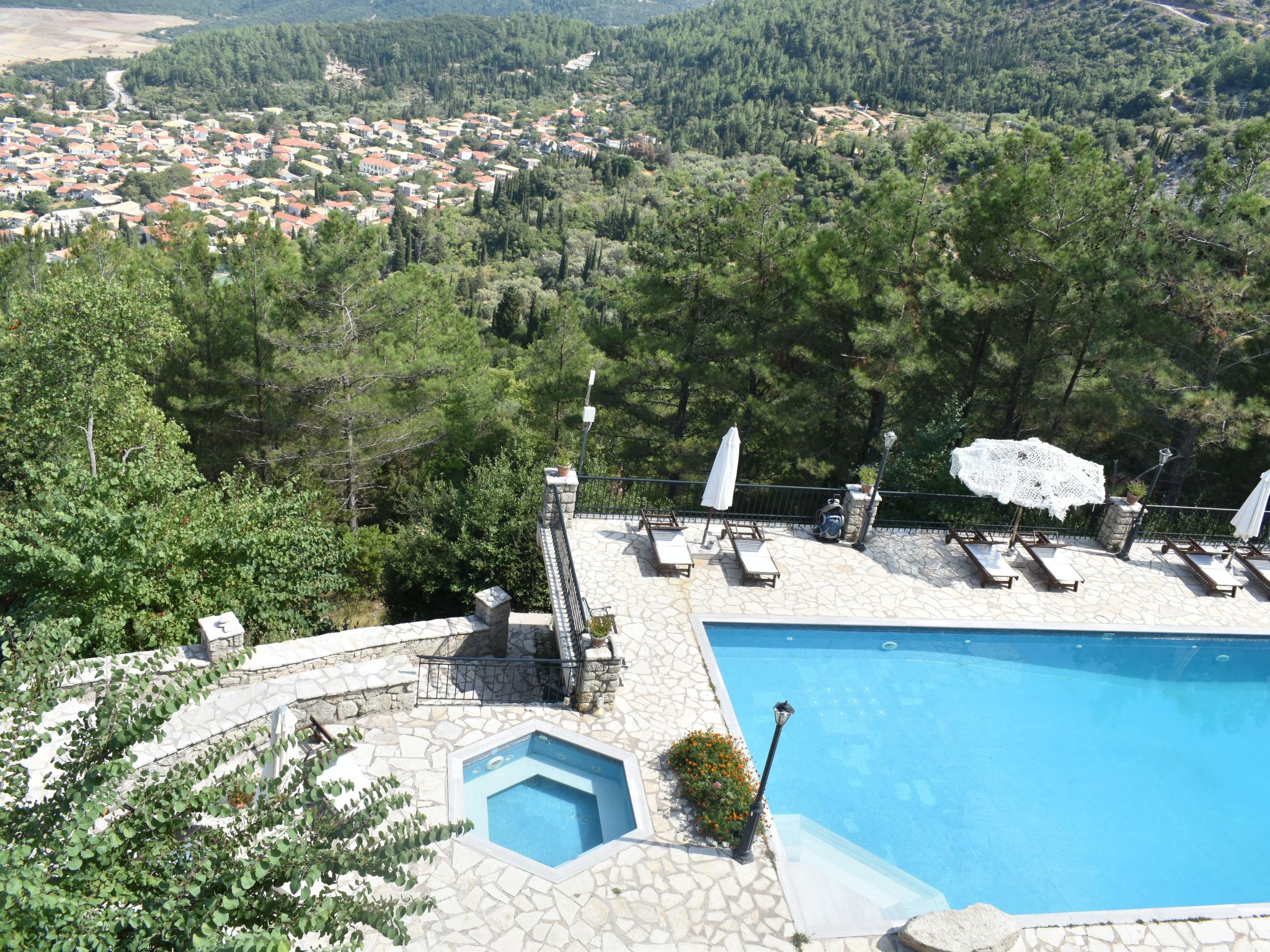 Sommer Dafnopanagia Villa Magda-Image-tags.info